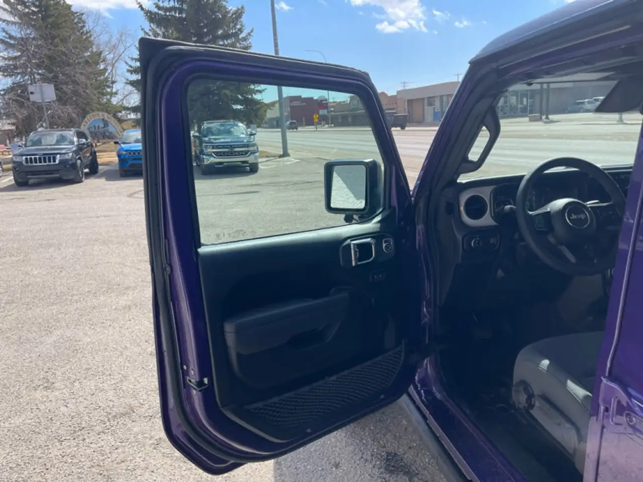 Jeep Gladiator снимка Jeep Gladiator