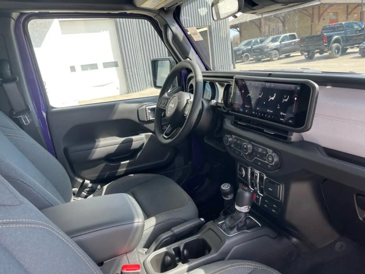 Jeep Gladiator снимка Jeep Gladiator