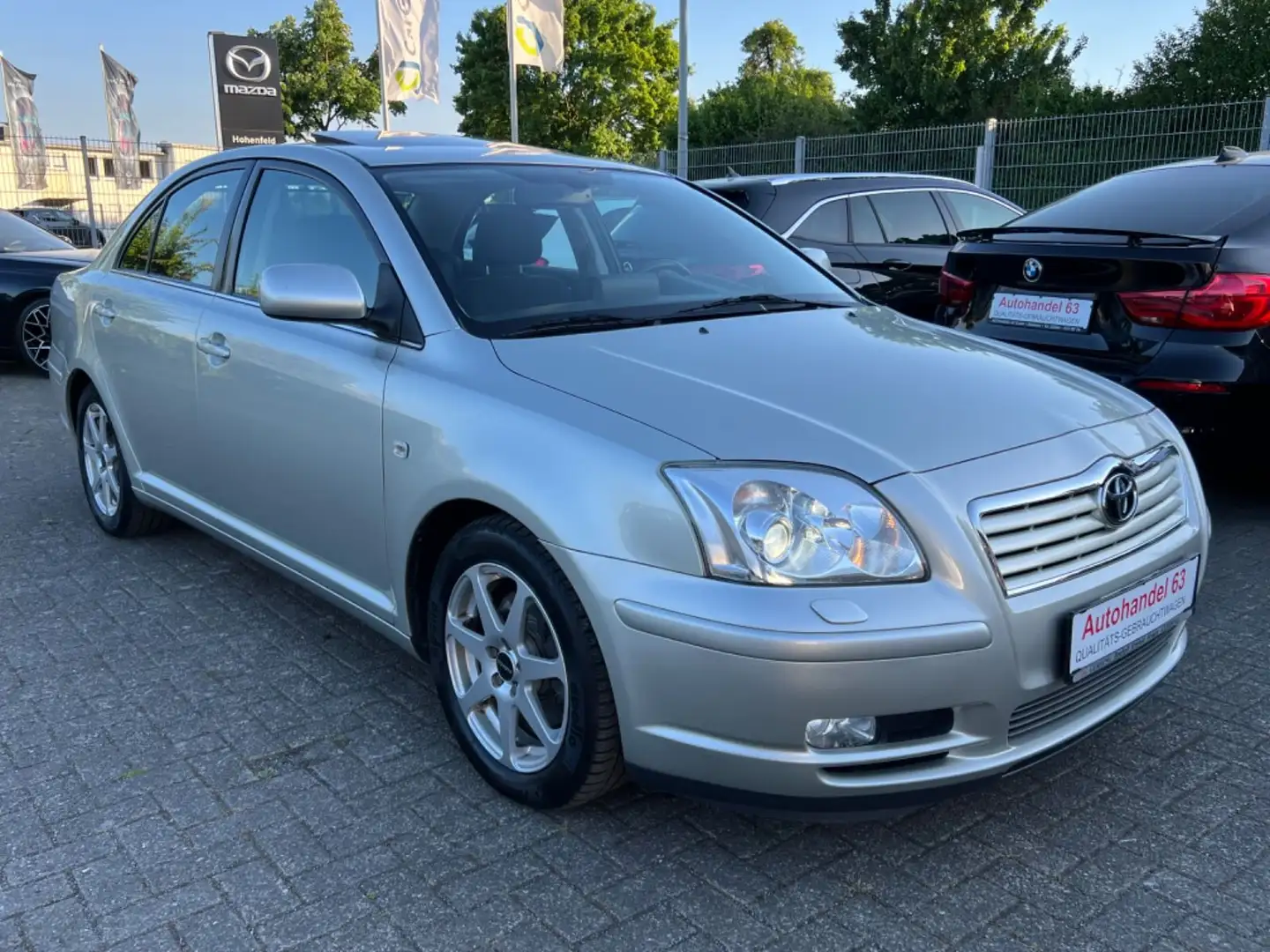 Toyota Avensis 2.0 Executive Lim. 87TKM*Xenon*Navi-P*Al Ezüst - 2