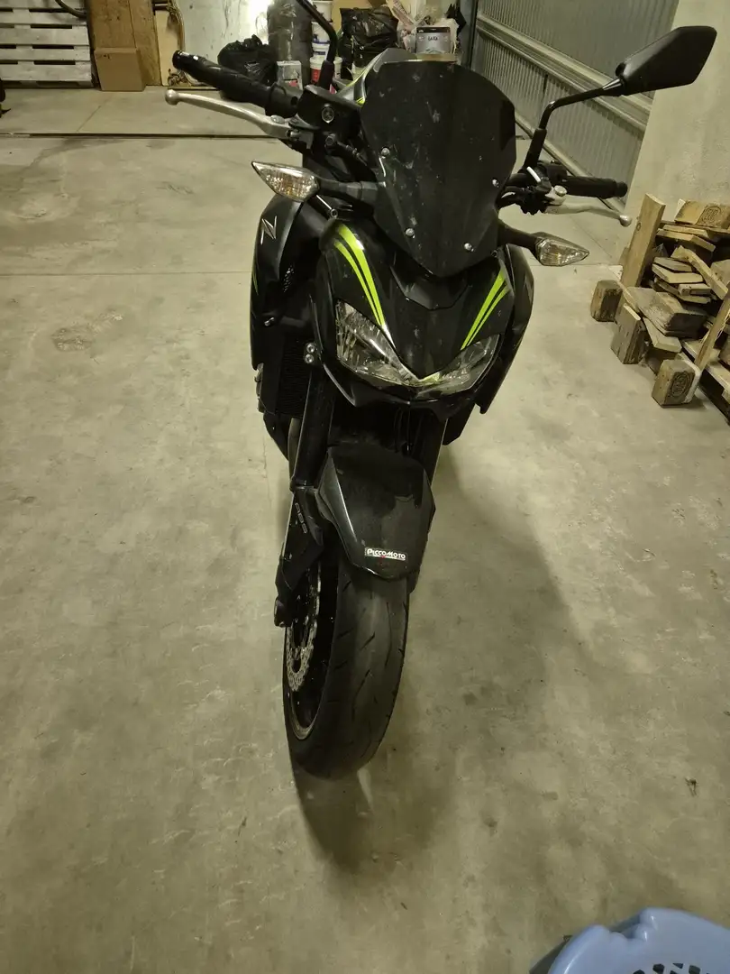 Kawasaki Z 900 crna - 2