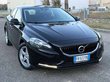 V40 II 2012 2.0 d2 Kinetic my18