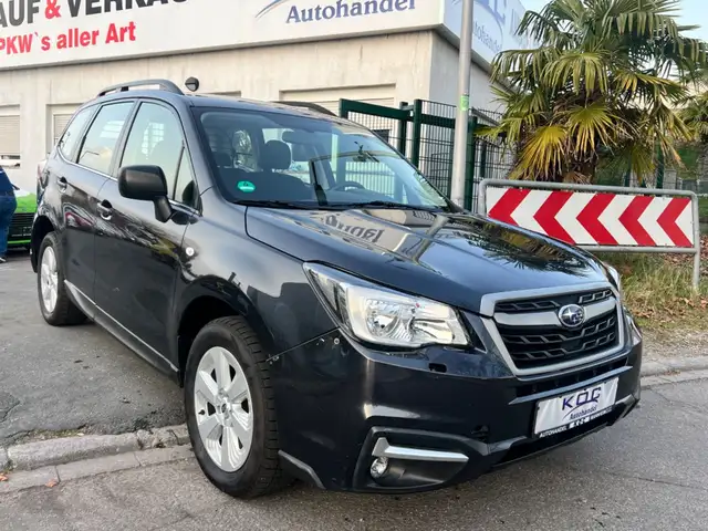 Subaru Forester Active / 1. Hand