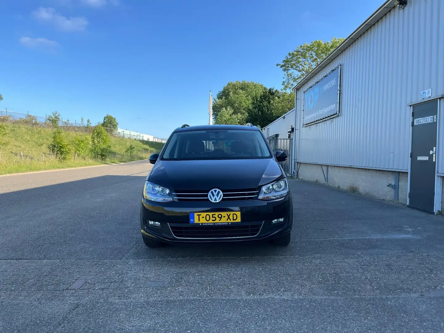Volkswagen Sharan 1.4 TSI Comfort Line Zwart - 2