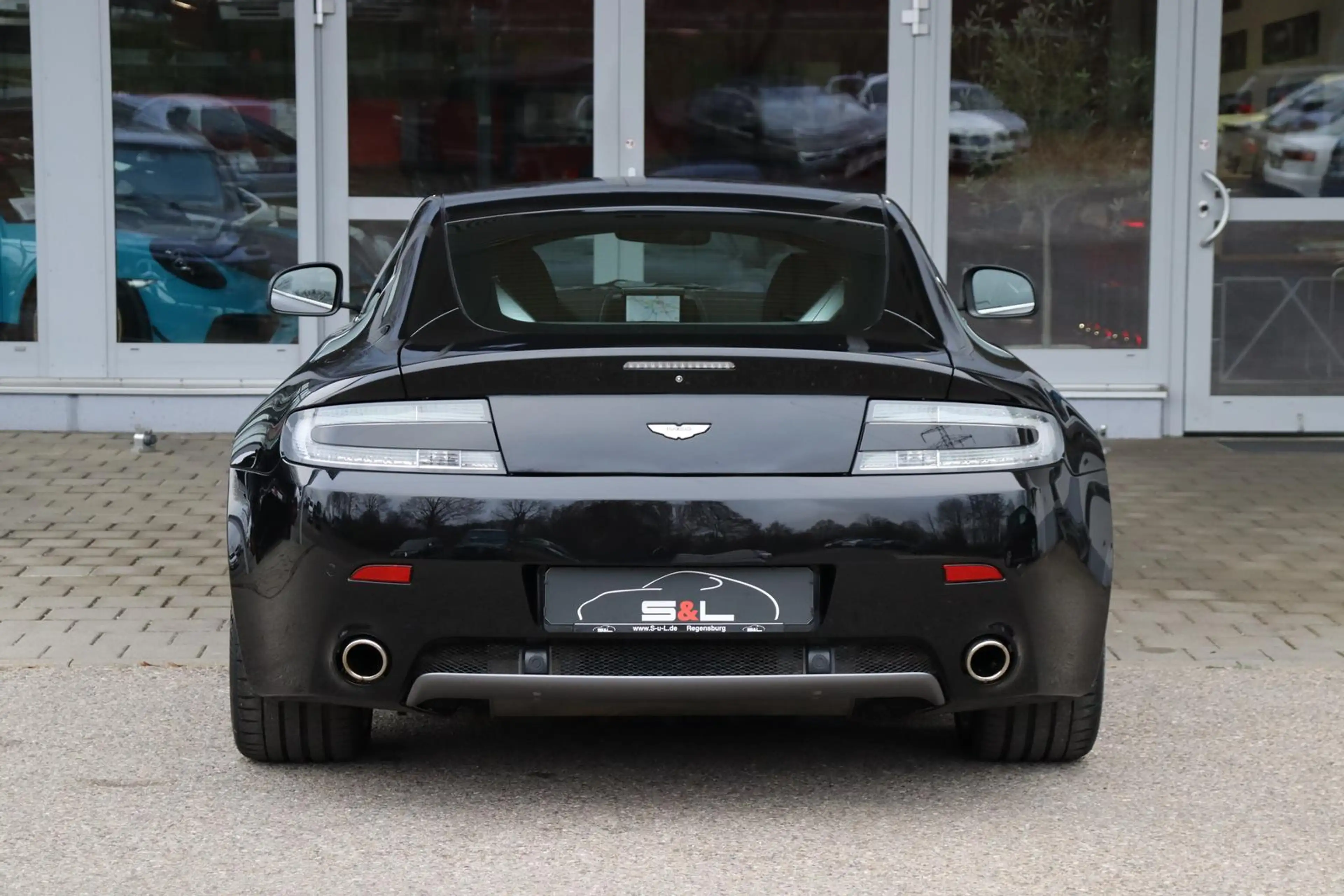 Aston Martin V8 Coupé 4.7 Schaltgetriebe/ Leder/ ONYX — photo 6