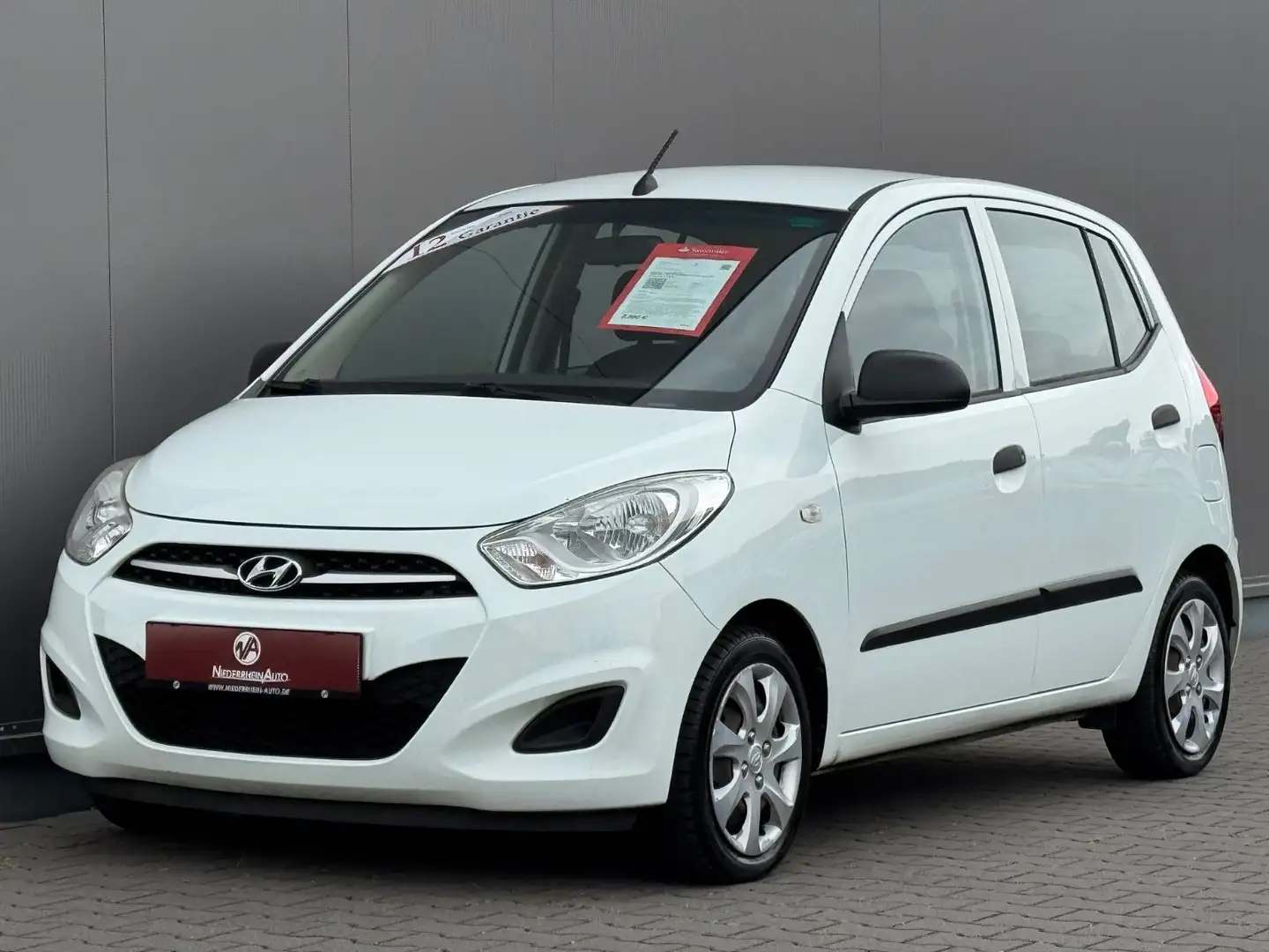 Hyundai i10 FIFA Edition Klima 4x el.FH Allwetter 2.Hand Blanc - 1