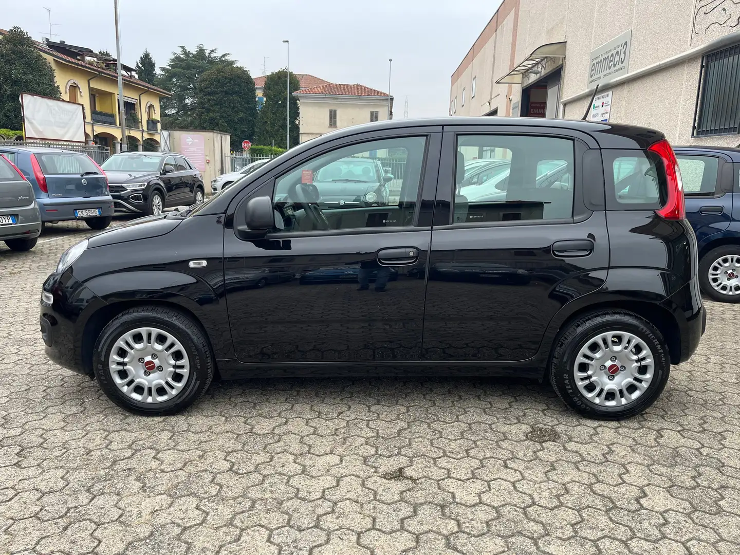 Fiat Panda 1.0 HYBRID firefly - NESSUN VINCOLO FINANZIAMENTO Nero - 2