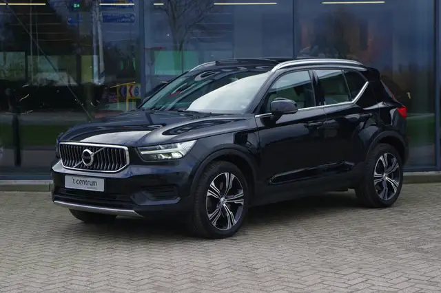 Volvo XC40 1.5 T4 211 PK Recharge Inscription, Leder, Panoram