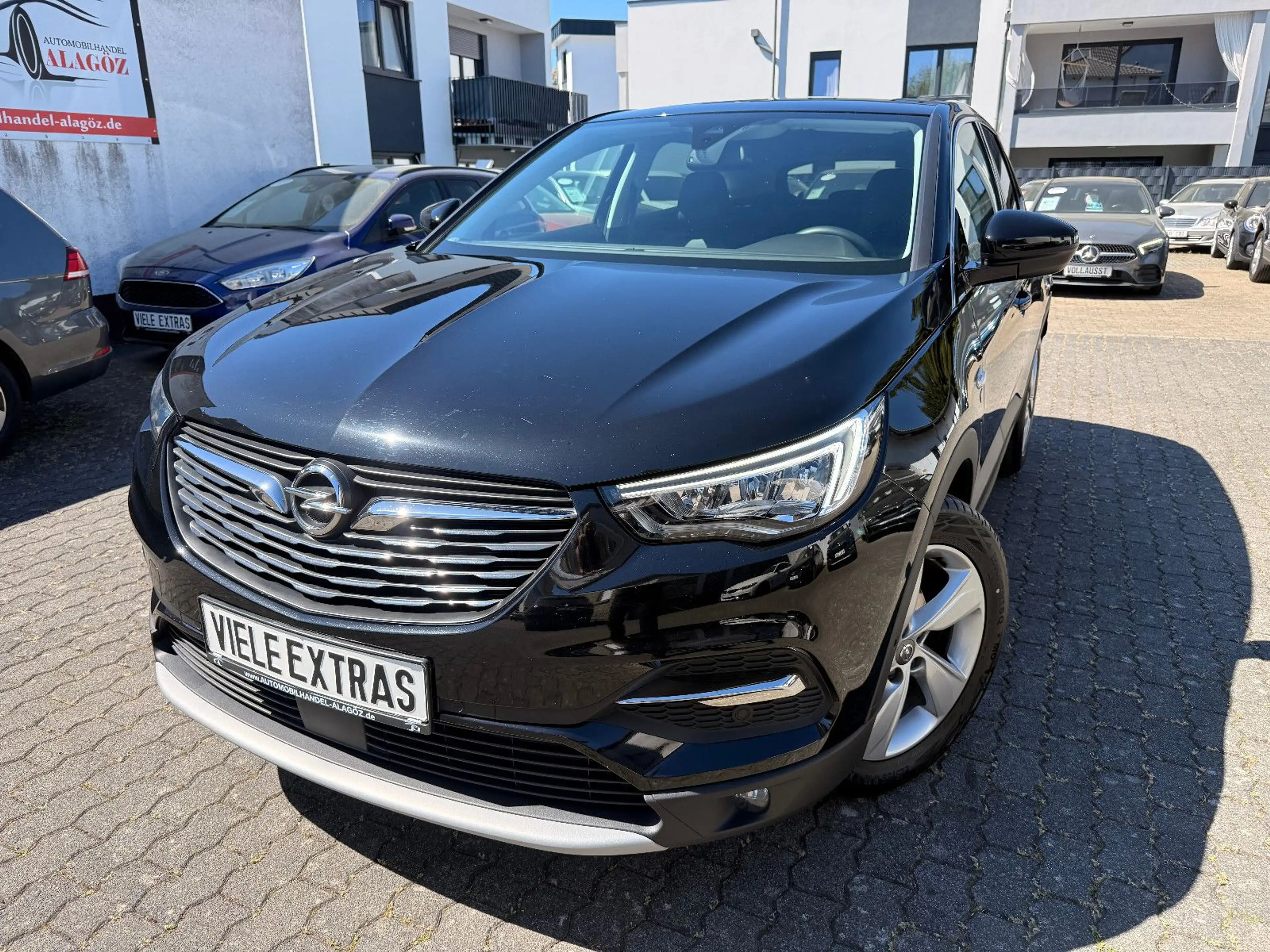 Opel Grandland X GRANDLAND (X) 1.2 TURBO LEDER KAMERA NAVI 2xPDC — photo 8