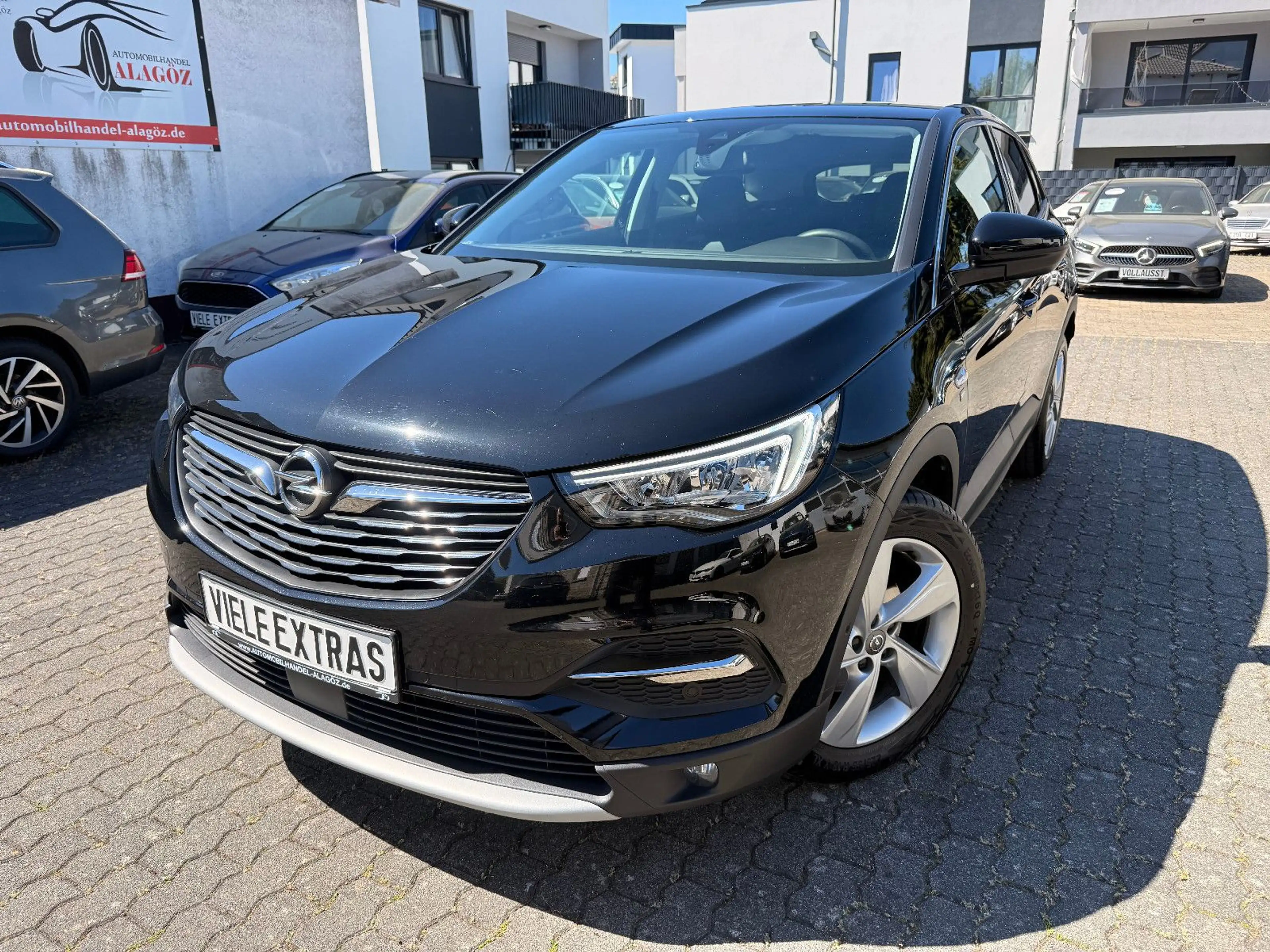 Opel Grandland X GRANDLAND (X) 1.2 TURBO LEDER KAMERA NAVI 2xPDC — photo 2