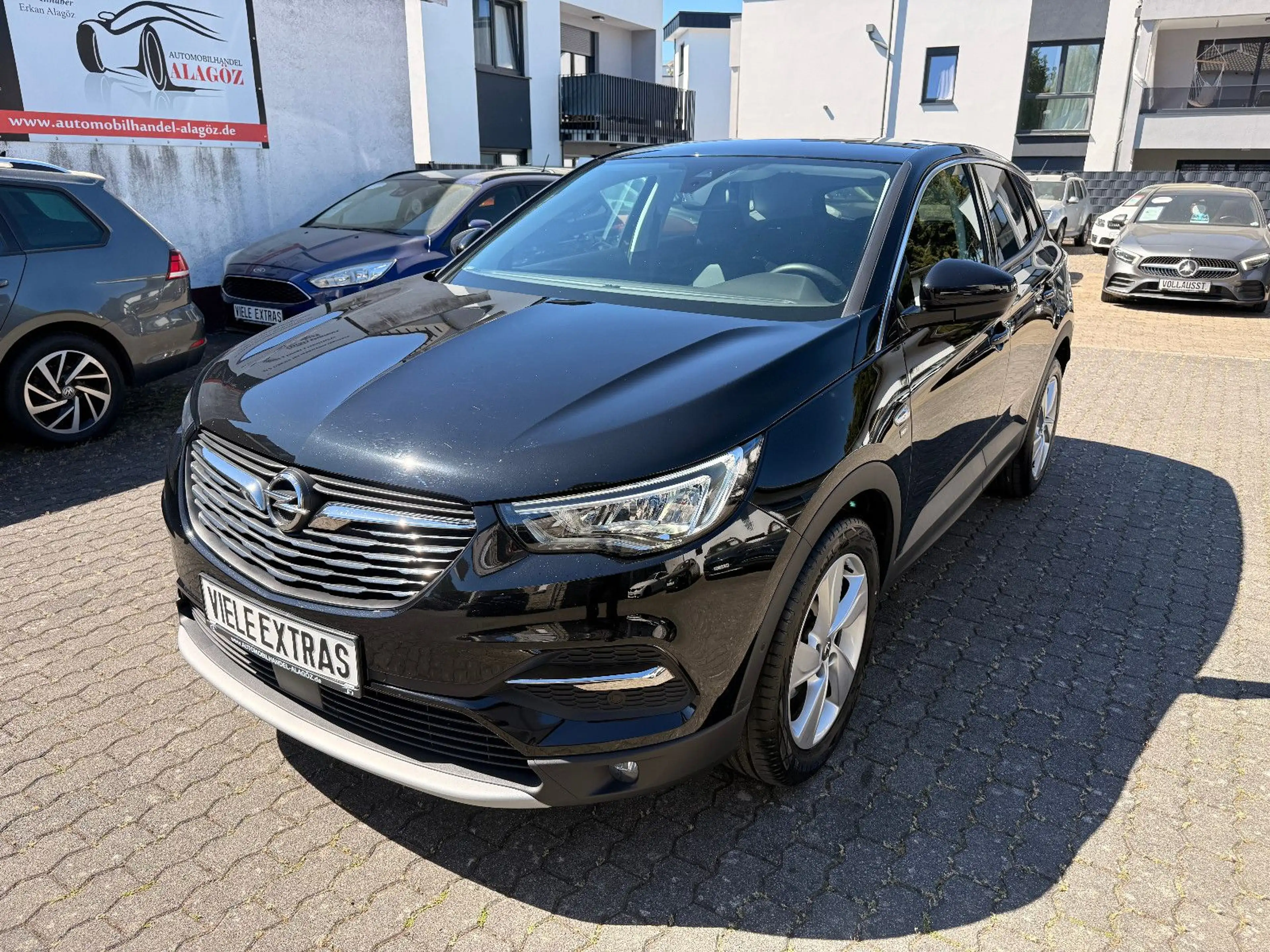 Opel Grandland X GRANDLAND (X) 1.2 TURBO LEDER KAMERA NAVI 2xPDC — photo 10