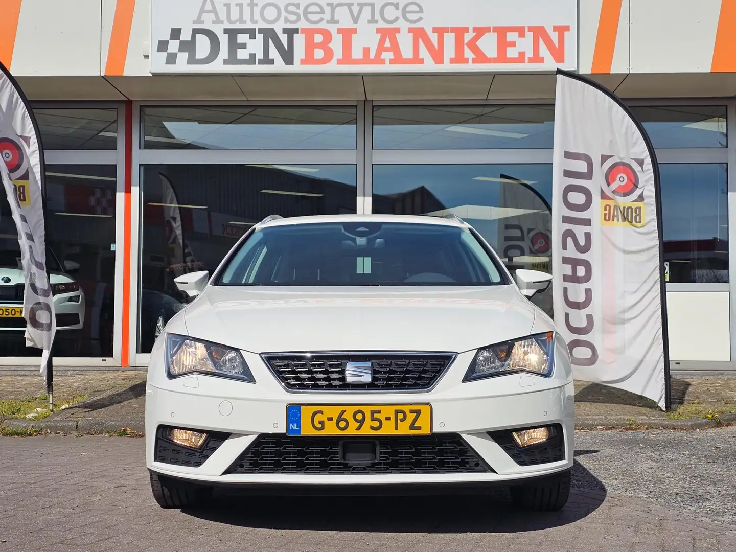 SEAT Leon ST 1.5 TSI Style Ultimate Edition BJ.11-2019 / Nav Blanc - 2