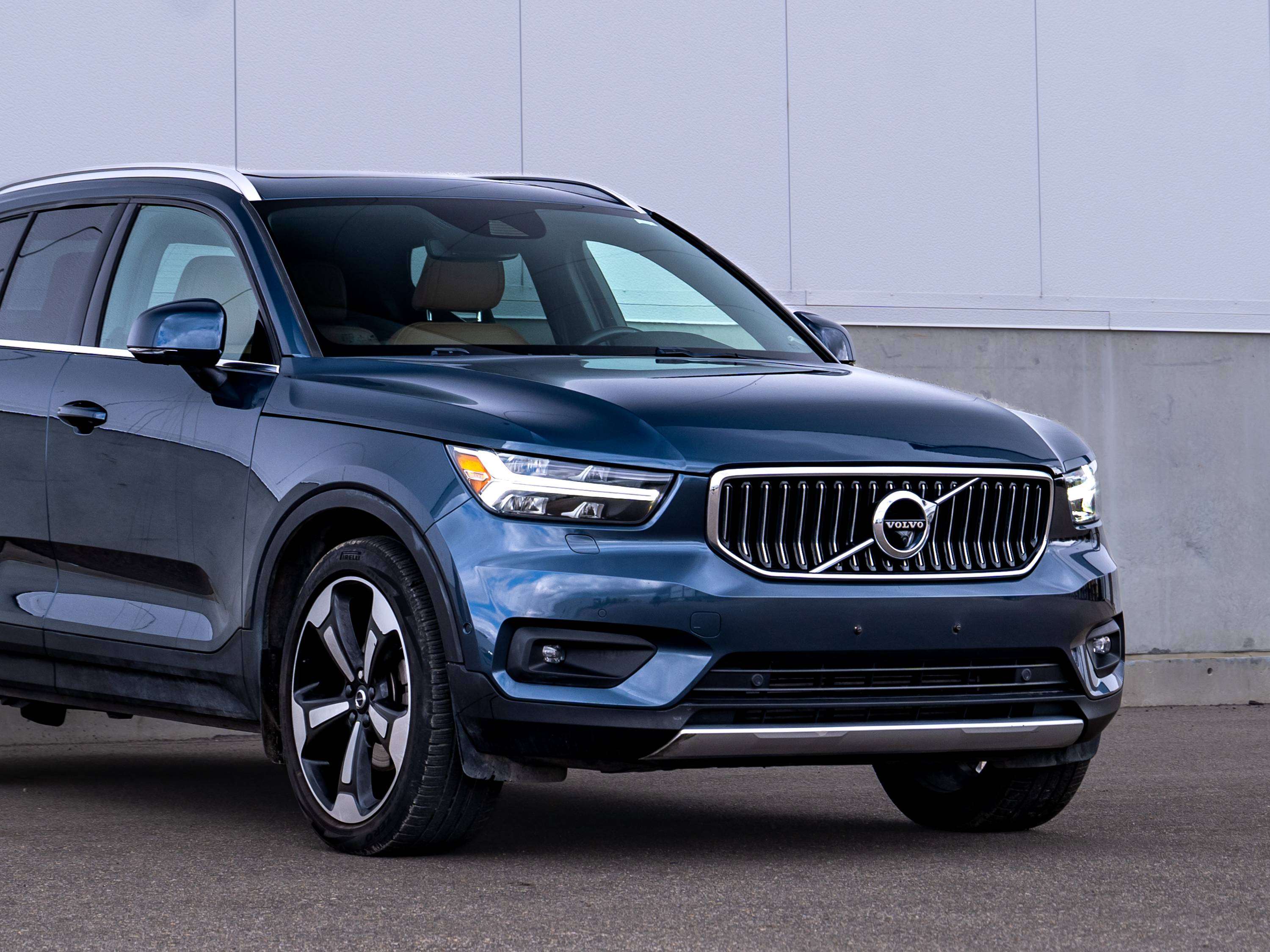 2020 Volvo XC40