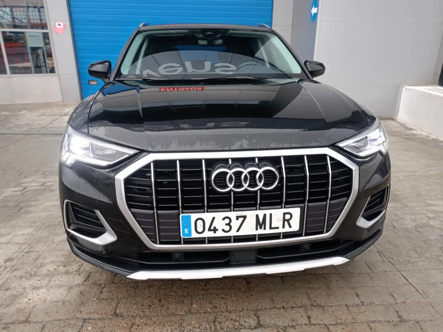 Audi Q3 35 TDI Advanced S tronic 110kW Schwarz - 2