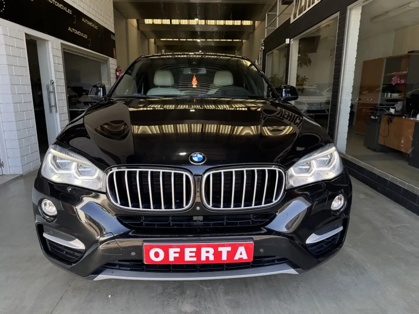 BMW X6 xDrive 30dA Noir - 2