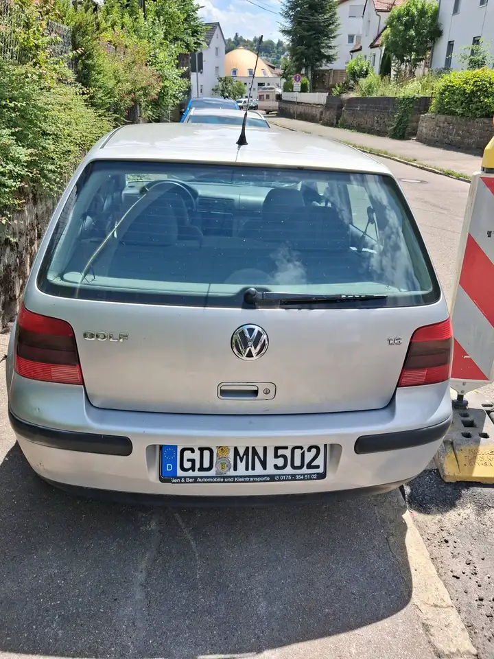 Volkswagen Golf 1.6 Trendline, foto 2