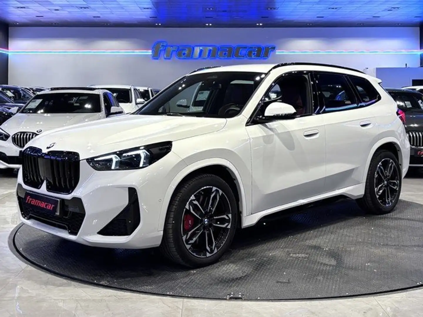 BMW X1 sDrive 20dA Blanco - 1