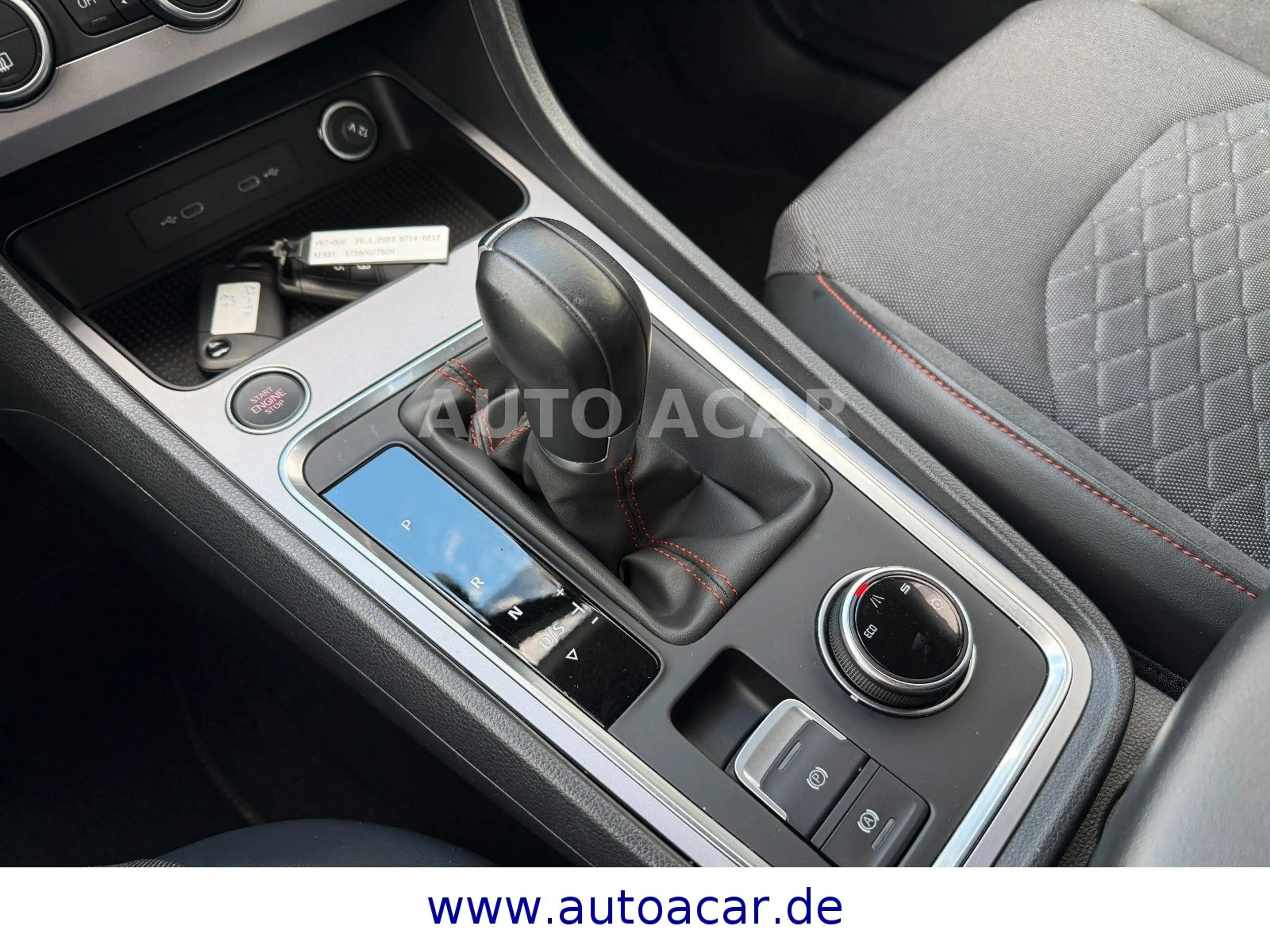 SEAT Ateca FR DSG 1.5 TSI FULL-LINK/VIRTUAL/LED/1HAND — photo 12