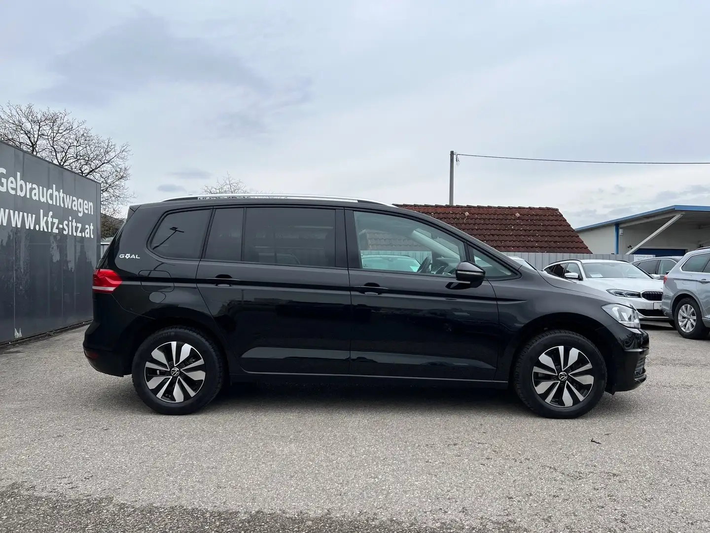 Volkswagen Touran 1,5 TSI ACT GOAL | 7 SITZE NP: € 49.600 Schwarz - 2