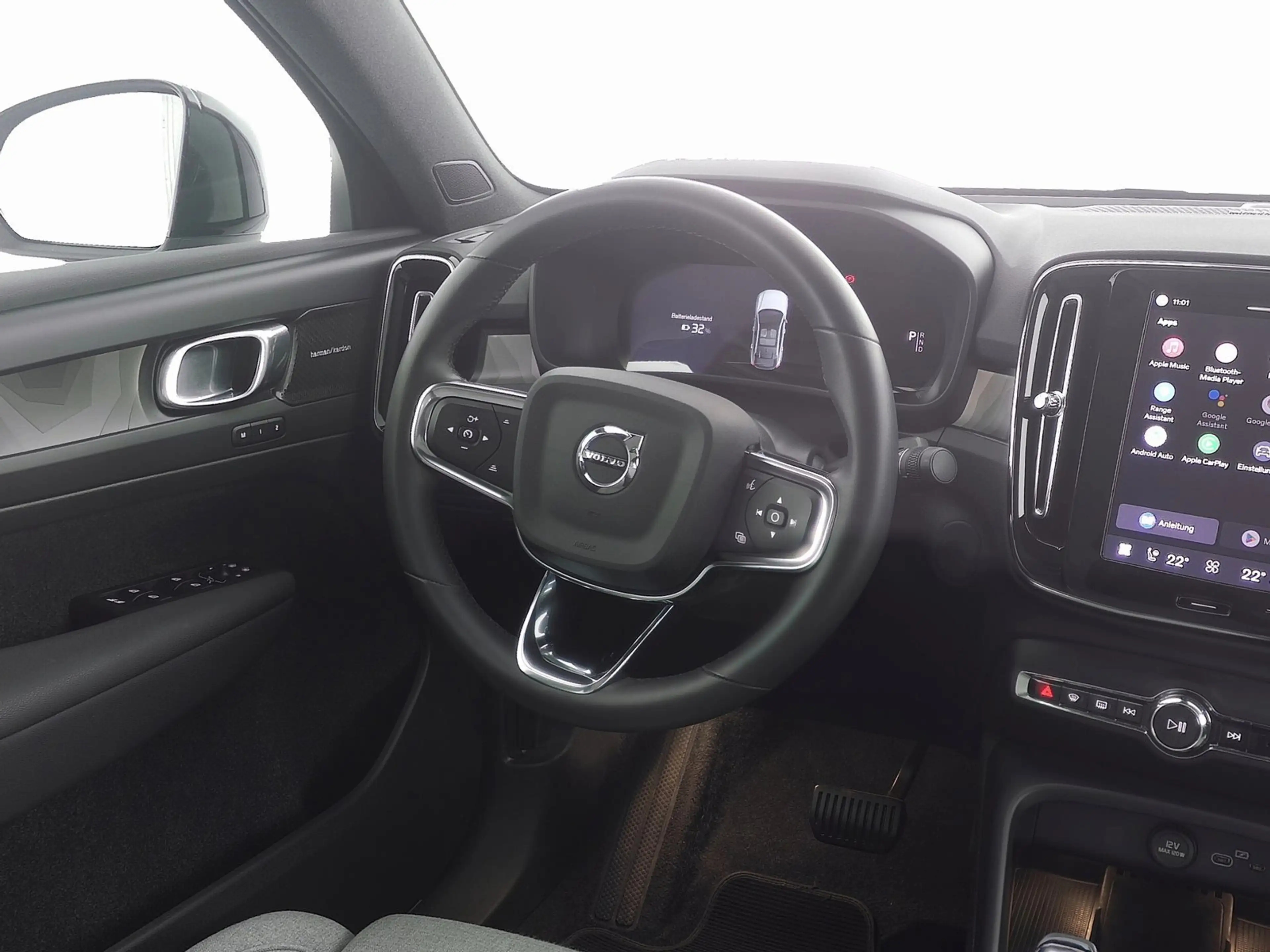 Volvo C40 Recharge TWIN AWD Ultimate 20"+AHK+WINTER-PA — photo 4