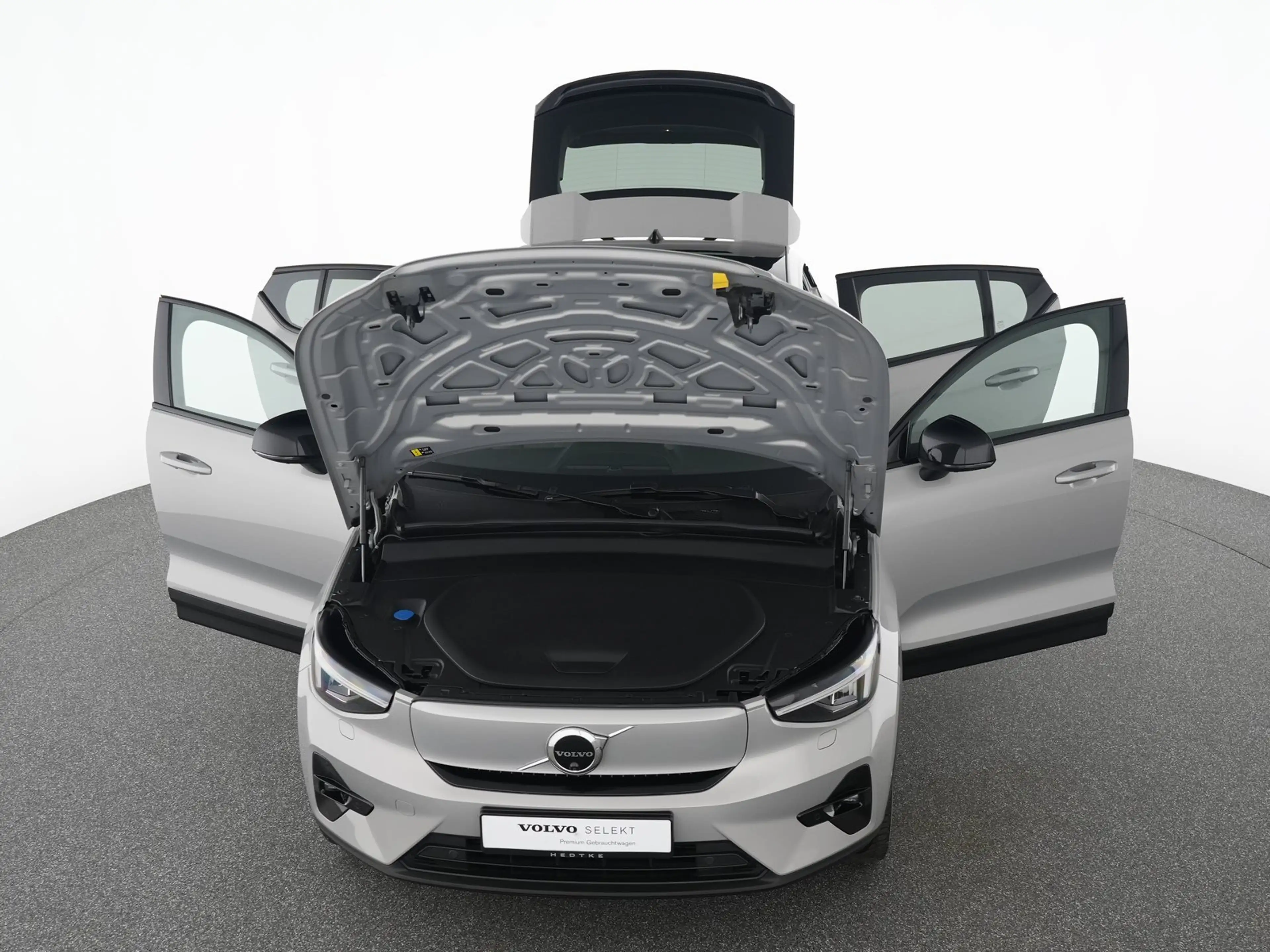 Volvo C40 Recharge TWIN AWD Ultimate 20"+AHK+WINTER-PA — photo 13