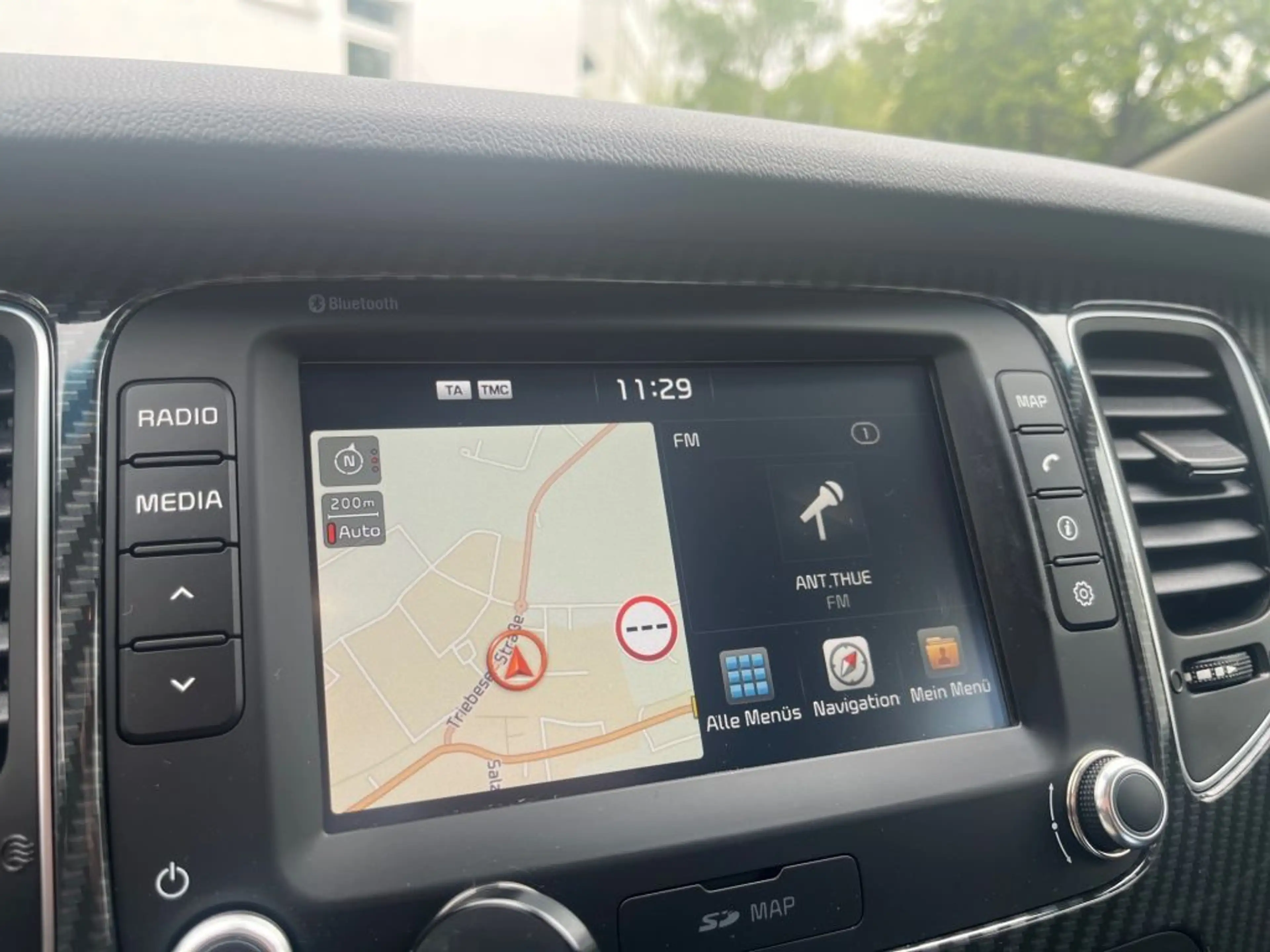 Kia Carens 2.0 GDI Vision — photo 13