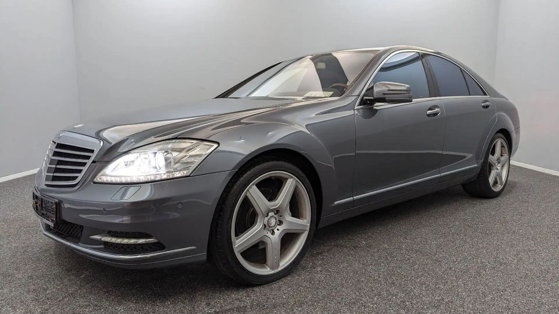 Mercedes-Benz S 320 CDI *KEYL*SITZKLI*NIGHTVI*DISTR* Gris - 1