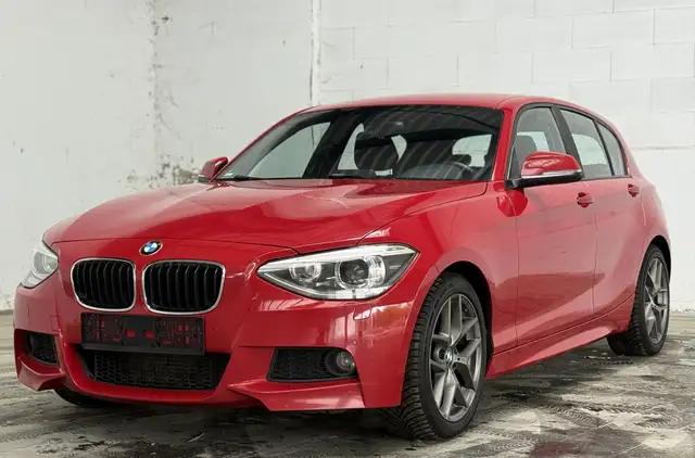 BMW 120 D M-SPORT*1.HAND*XEN/LED*SCHECKHEFT*KLIMA*SHZ*PDC*