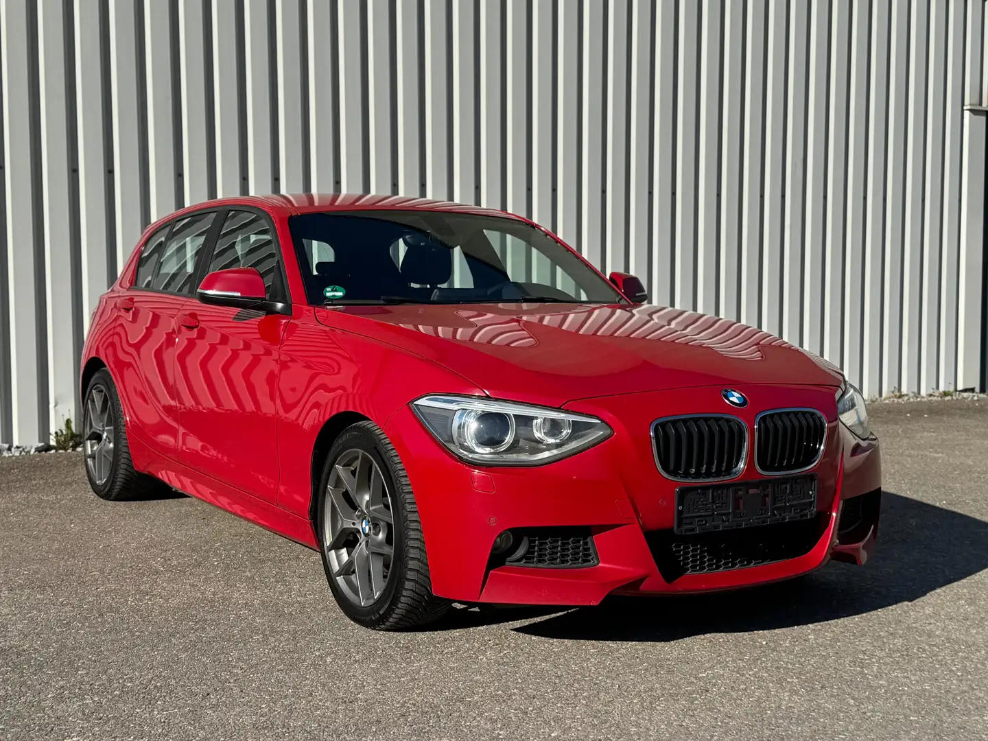 BMW 120 D M-SPORT*1.HAND*XEN/LED*SCHECKHEFT*KLIMA*SHZ*PDC* Rot - 1