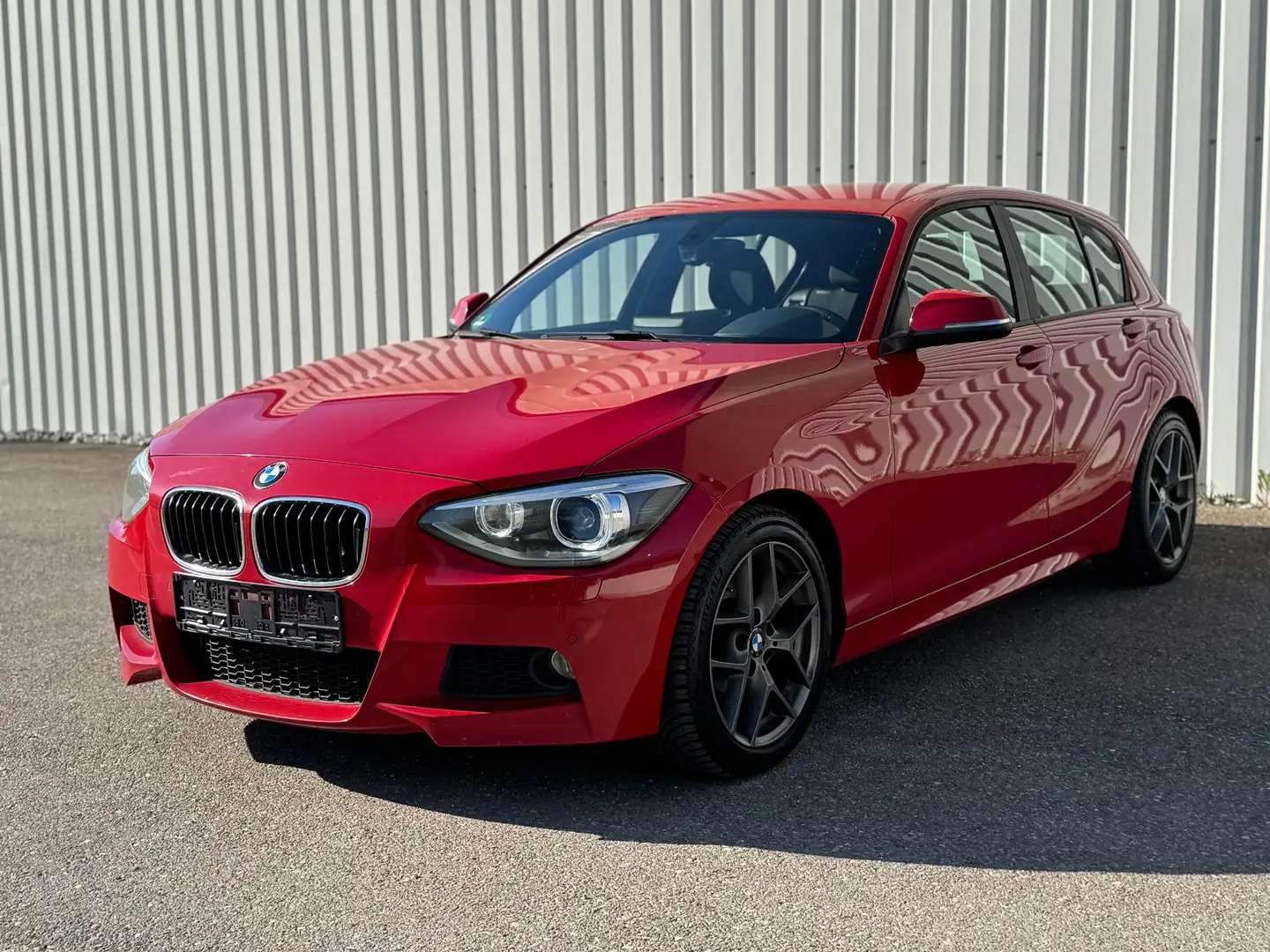 BMW 120 M-SPORT*1.HAND*XENON/LED*SCHECKHEFT*KLIMA*SHZ*PDC* Rouge - 1
