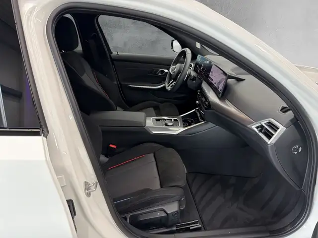BMW M view 11