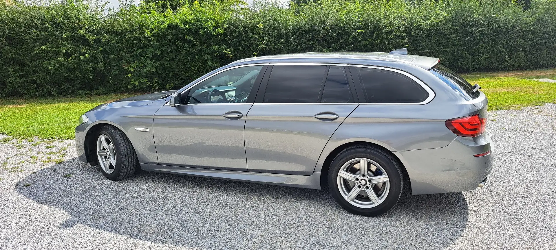 BMW 525 Touring 525dA - 2