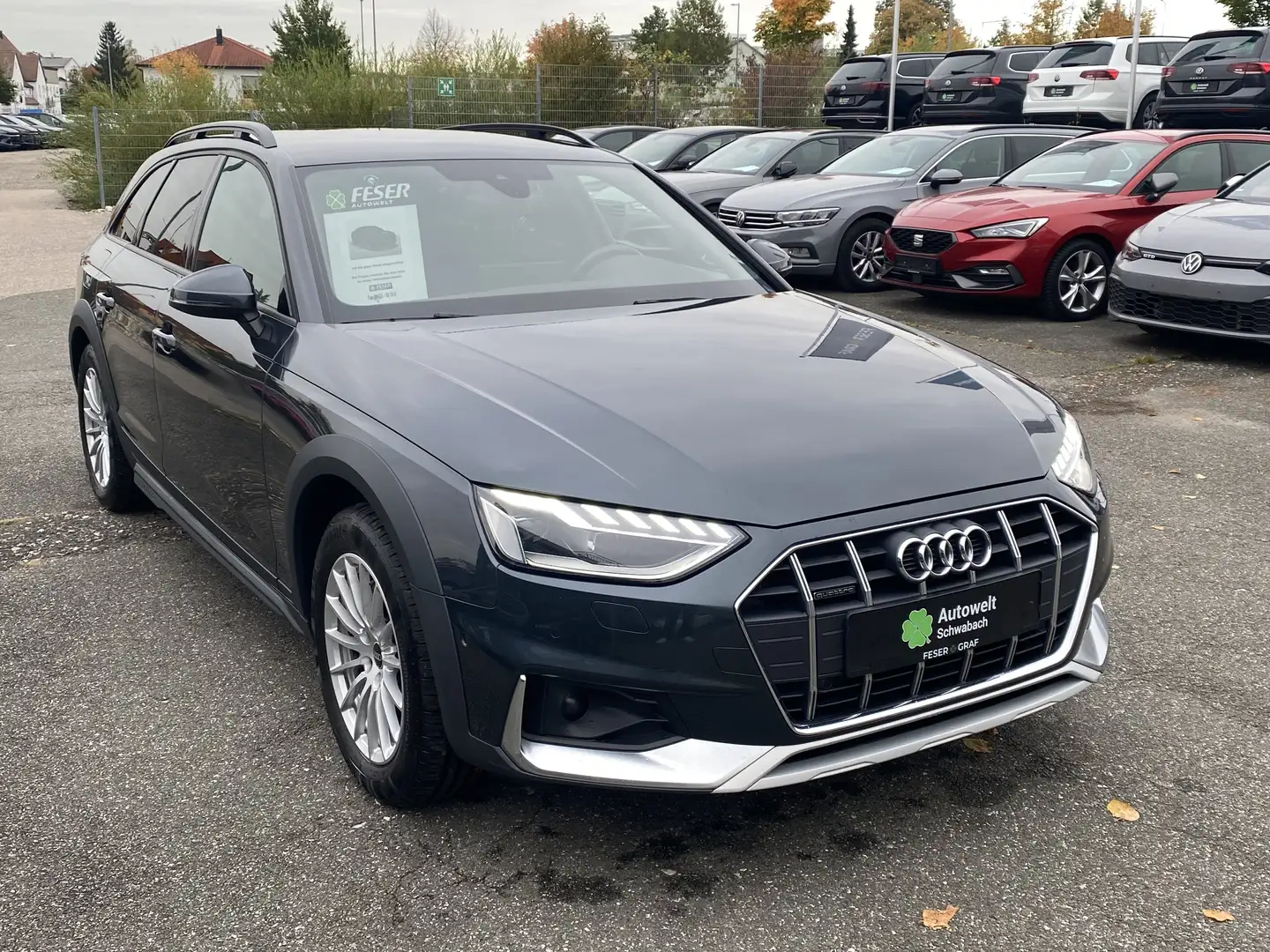 Audi A4 allroad 40 TDI Str qu AHK LED NAV eKLAP SOUND Grau - 2