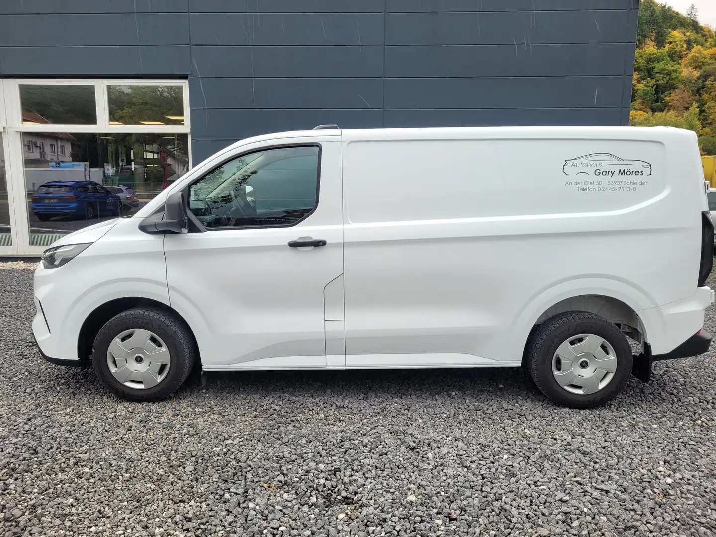 Ford Transit Custom 320 L1 Trend FWD Weiß - 2