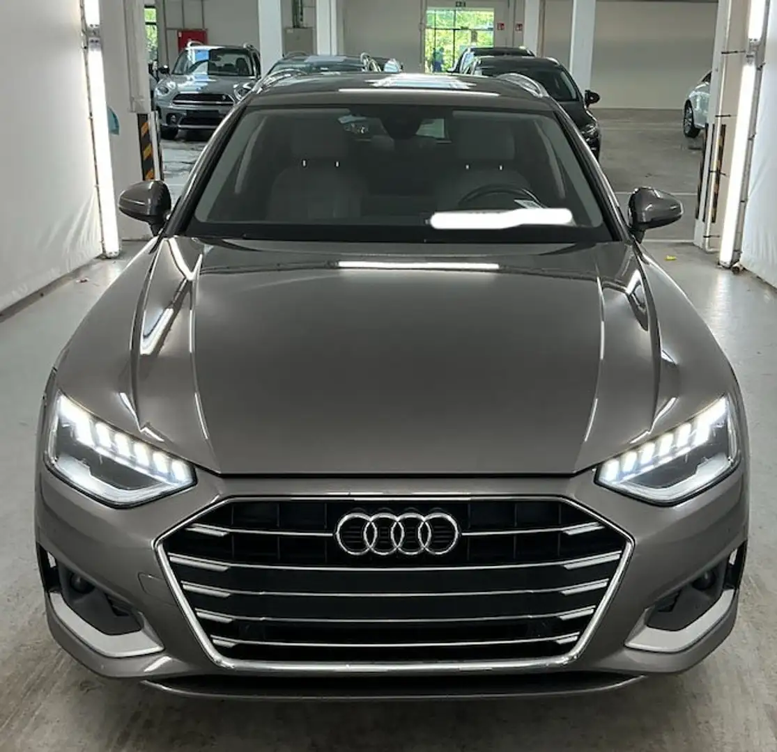 Audi A4 Avant 30 tdi Business Edition Stronic 136cv Grigio - 1