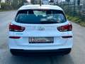 Hyundai i30 cw Select/KLIMA/LKA/START-STOP/TMP/SCHKHFT/ Weiß - thumbnail 4