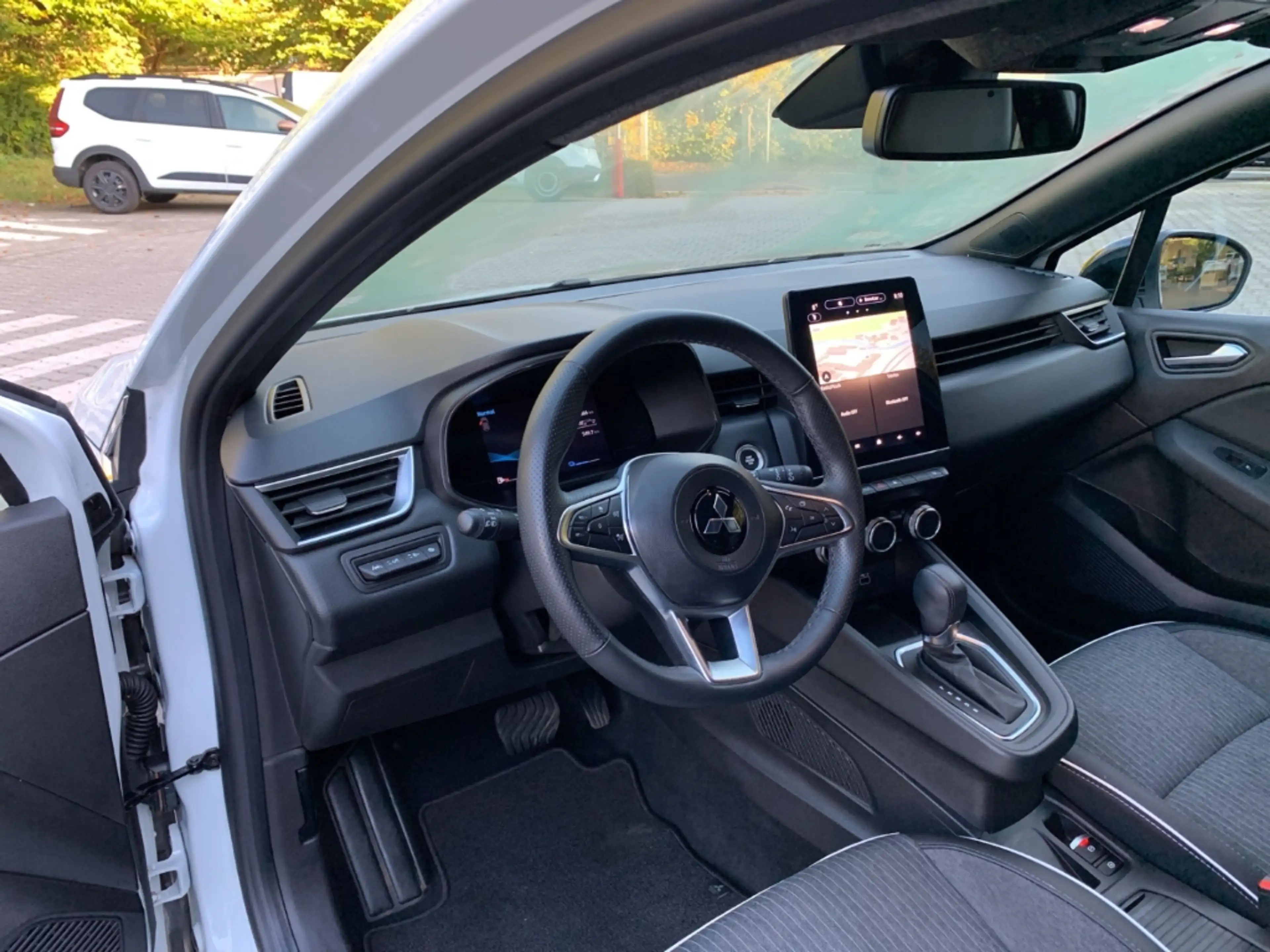 Mitsubishi Colt INTRO EDITION HYBRID 1.6 RFK+SHZ+NAVI — photo 10