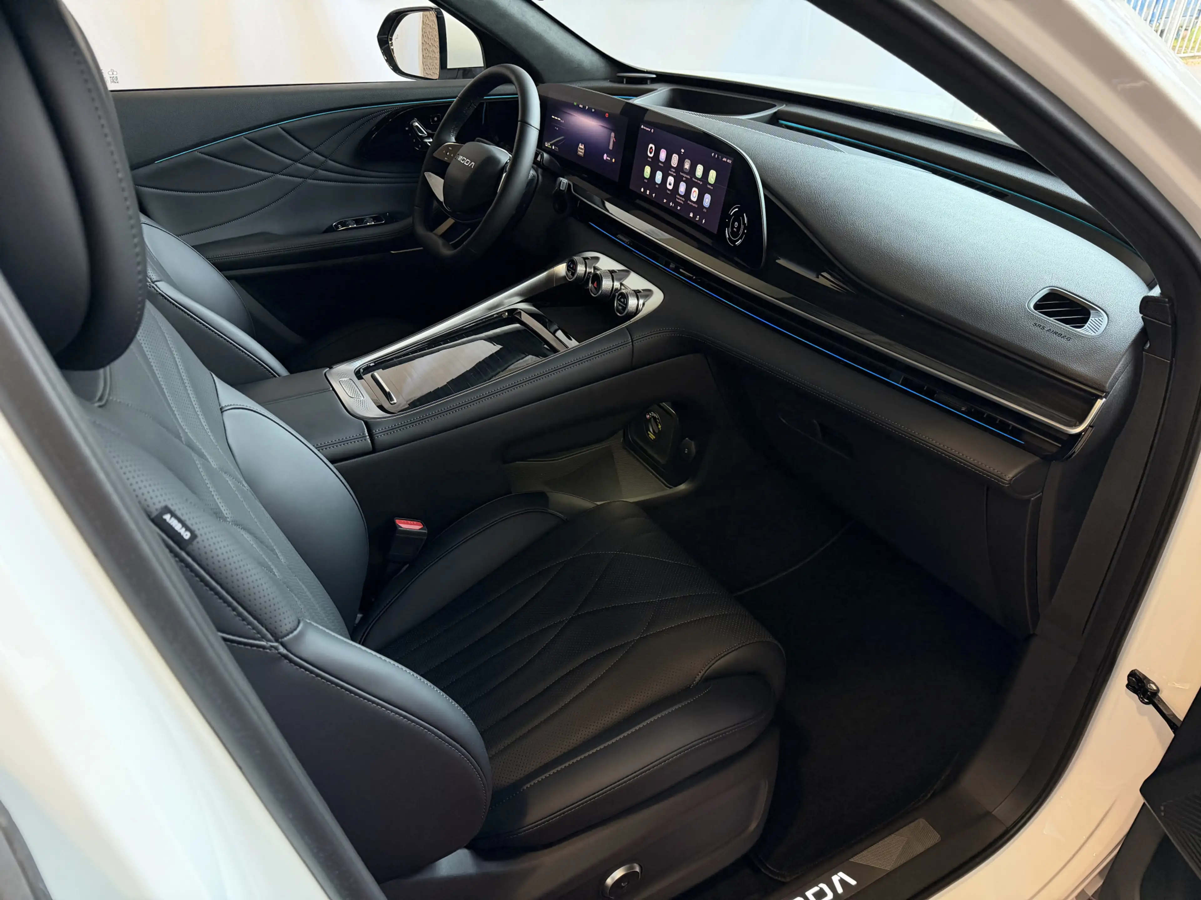 Omoda 9 OMODA 9 PREMIUM AWD 538 PK | Stary White | FABRIEK — photo 32