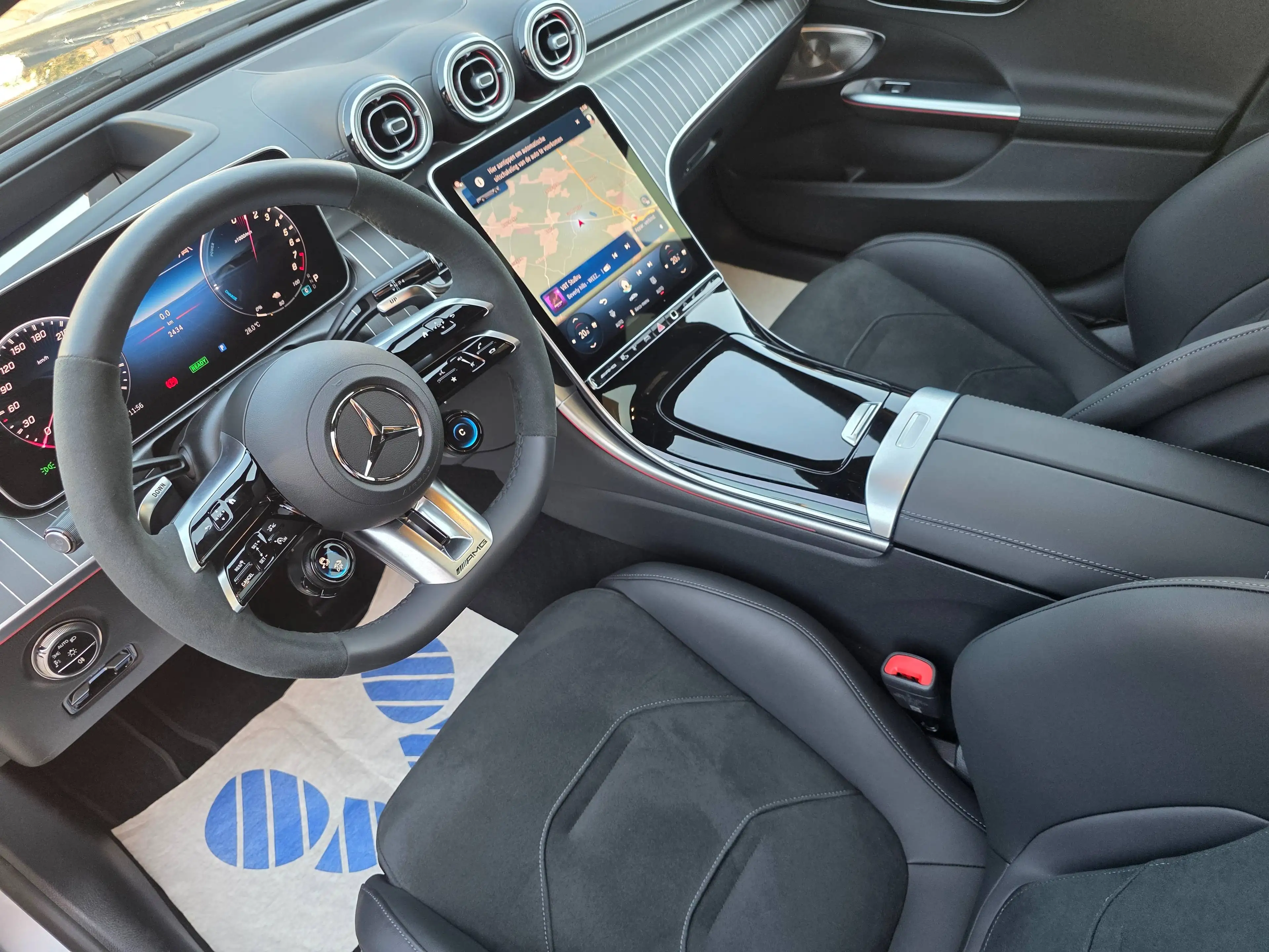 Mercedes-Benz C 63 AMG S E Performance - 680 PK - 2.500 KM - ALS NIEUW — photo 14
