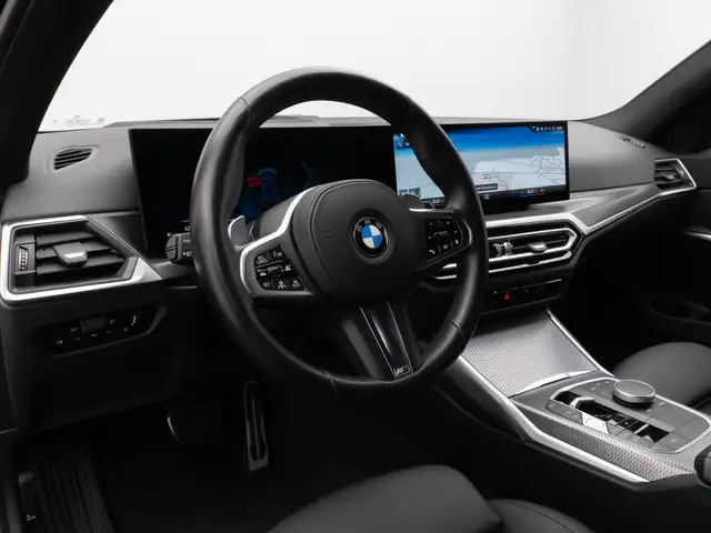 BMW 3 Series view 21