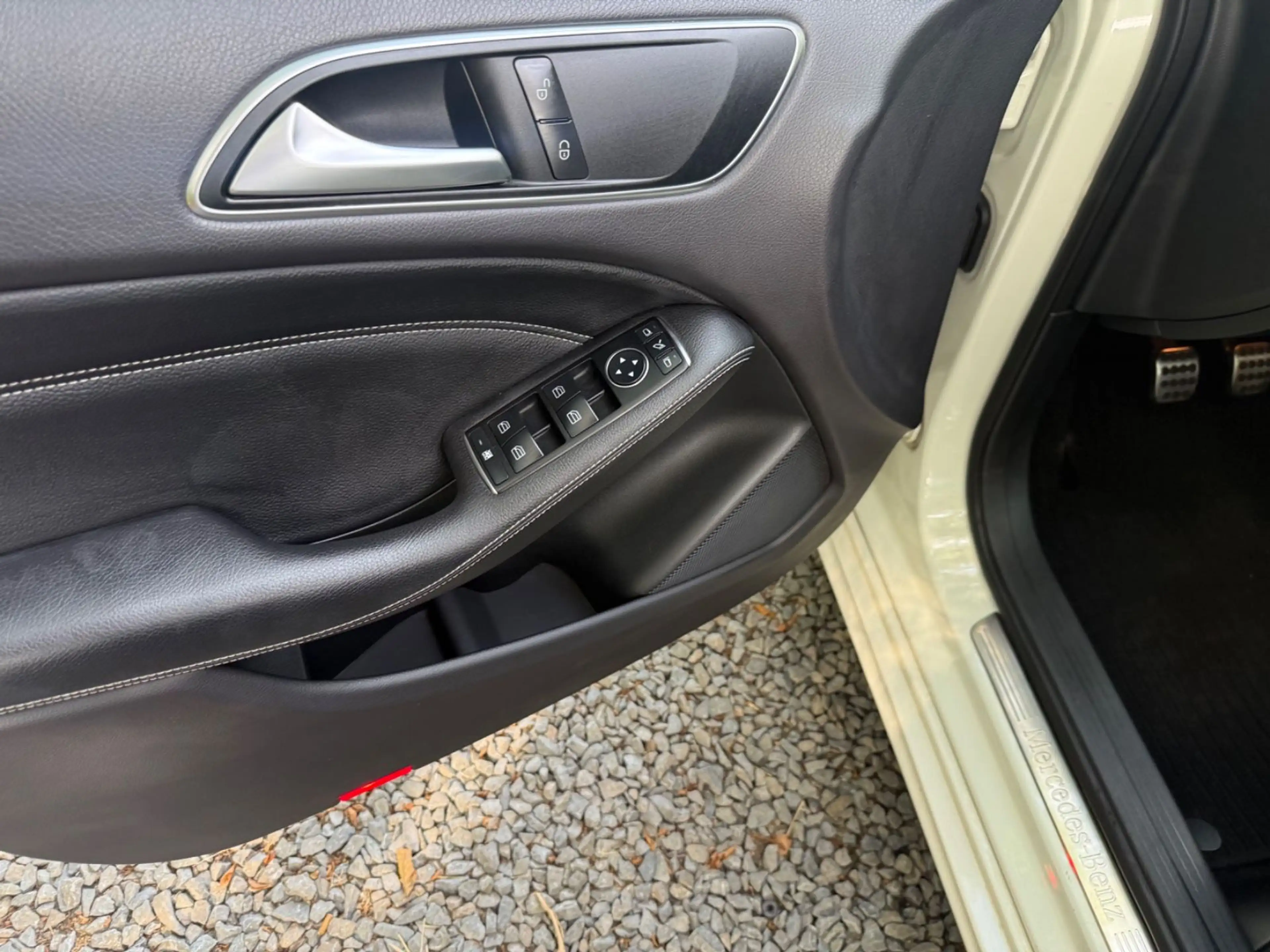Mercedes-Benz B 180 CDI / d Navi Schiebedach — photo 10