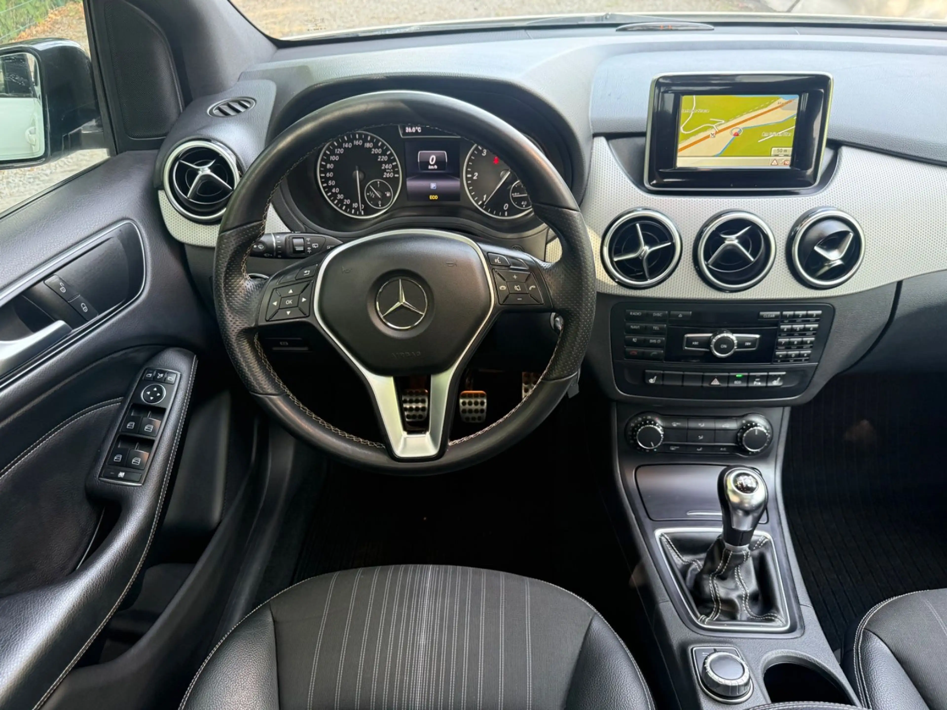 Mercedes-Benz B 180 CDI / d Navi Schiebedach — photo 15