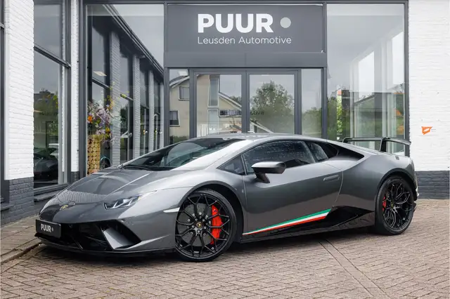 Lamborghini Huracán 5.2 V10 Performante Lift - Lamborghini Historie -