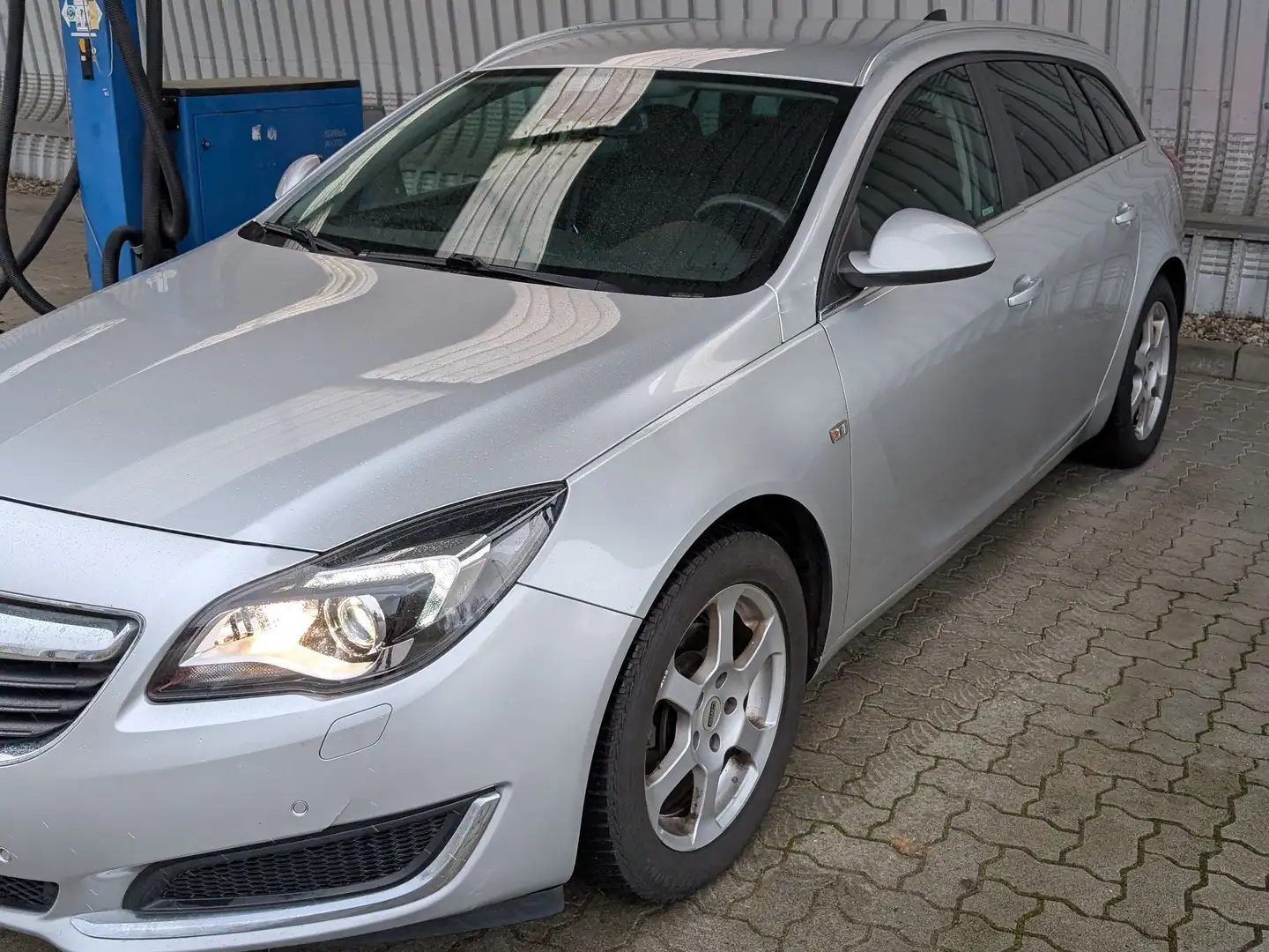 Opel Insignia Insignia 1.6 CDTI Sports Tourer ecoFLEXStart/Stop Stříbrná - 1