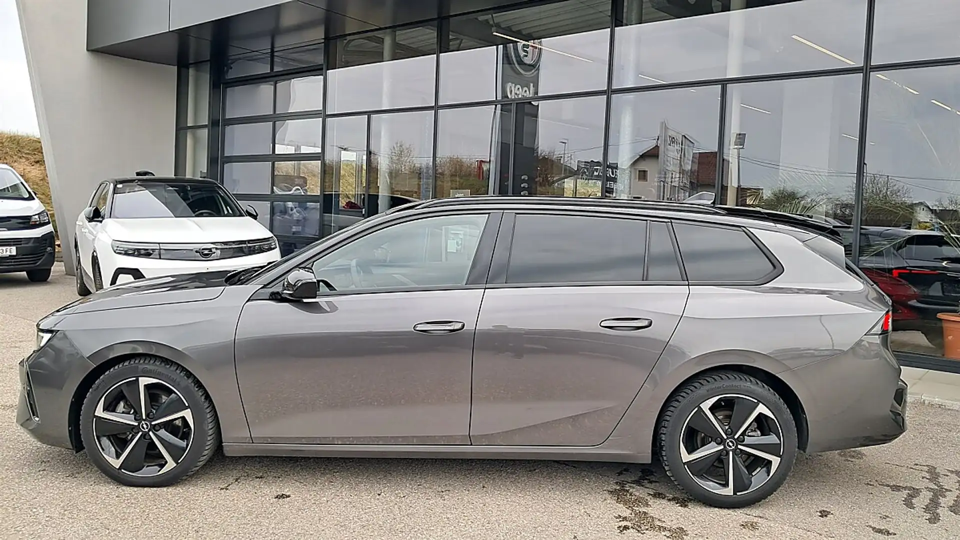 Opel Astra ST 1,5 CDTI GS Aut. Grau - 2