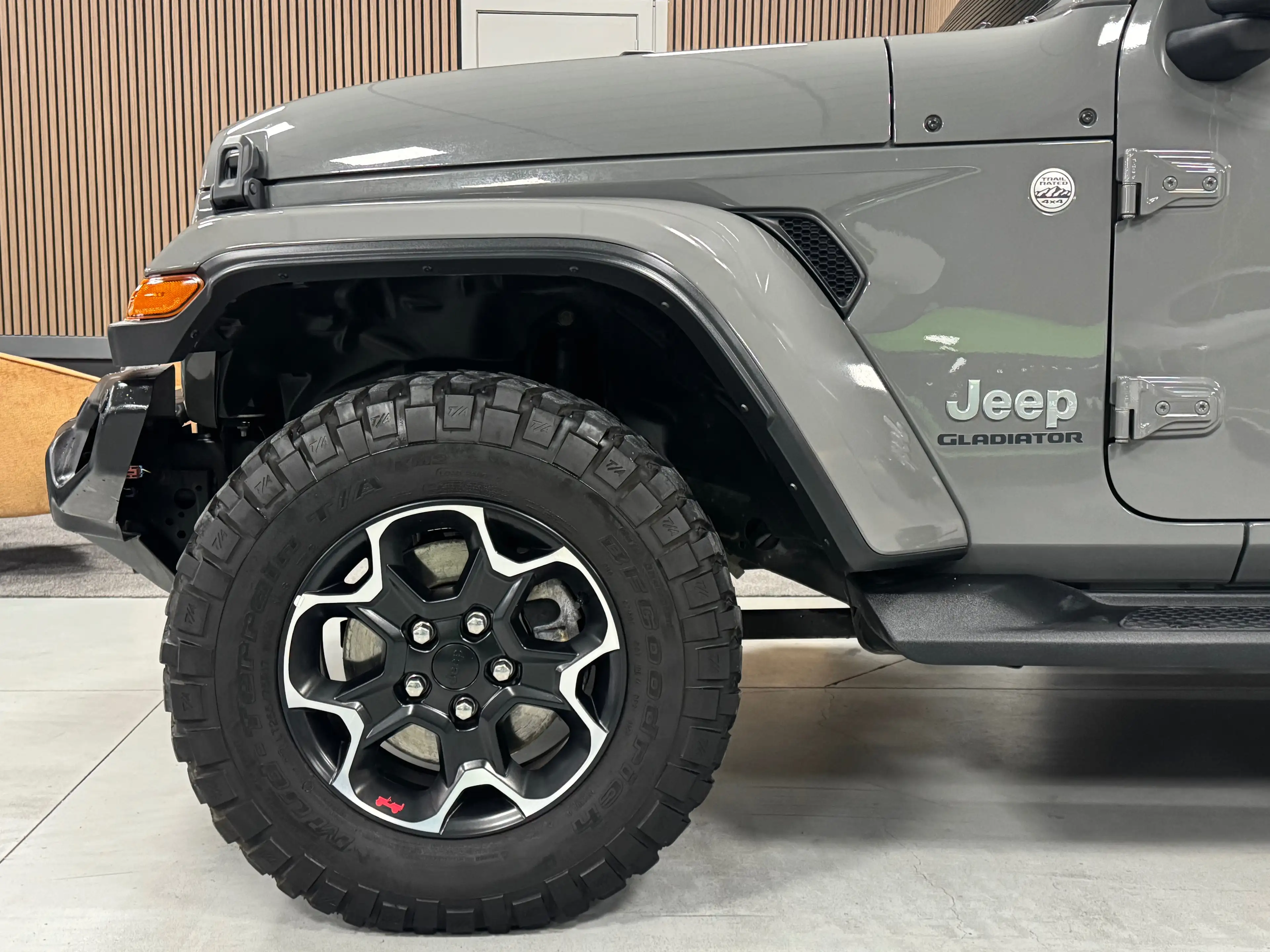 Jeep Gladiator 3.0 Tdi 4WD Overland Utilitaire 5 Places Full Opt. — photo 14