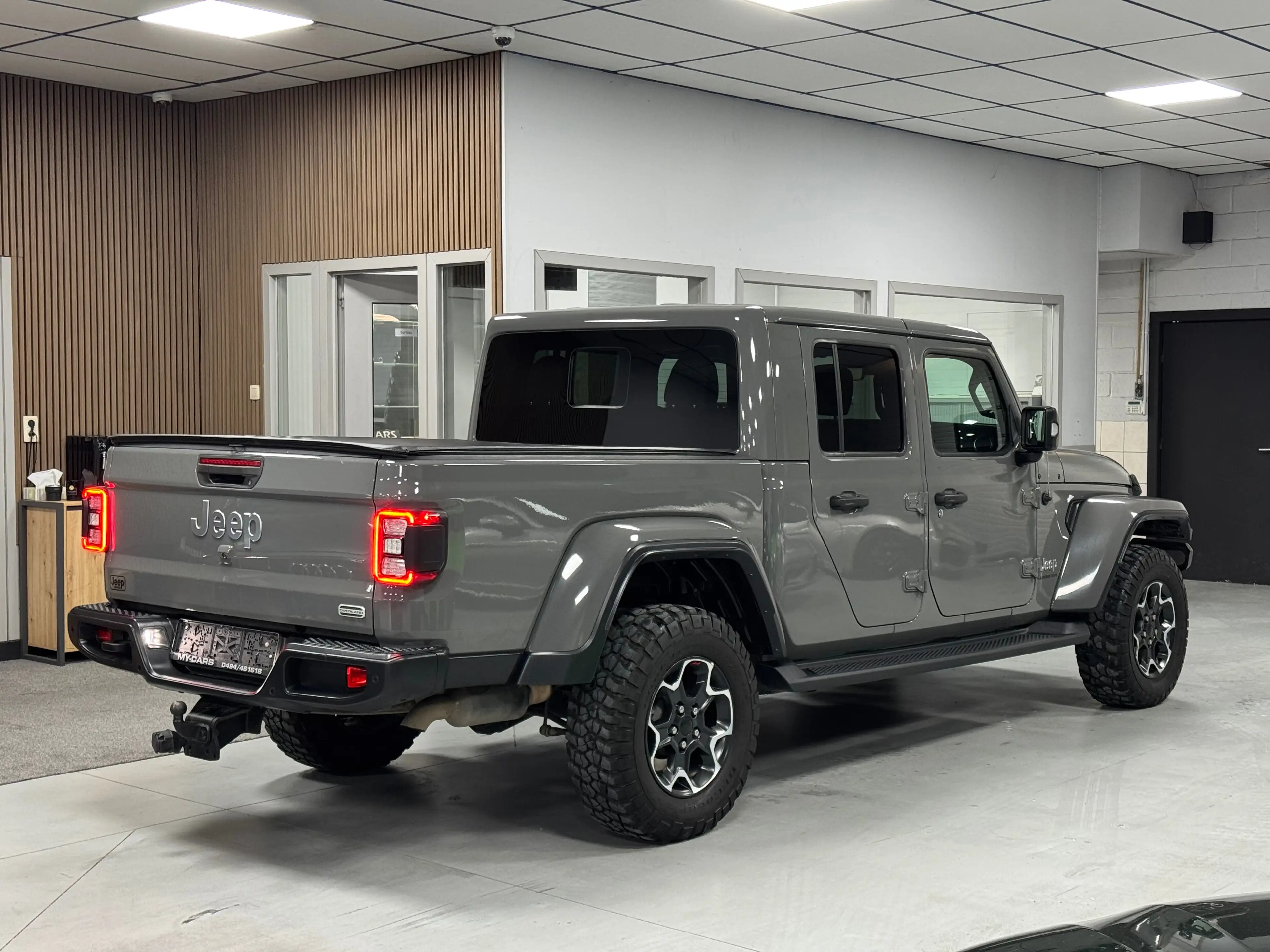 Jeep Gladiator 3.0 Tdi 4WD Overland Utilitaire 5 Places Full Opt. — photo 2