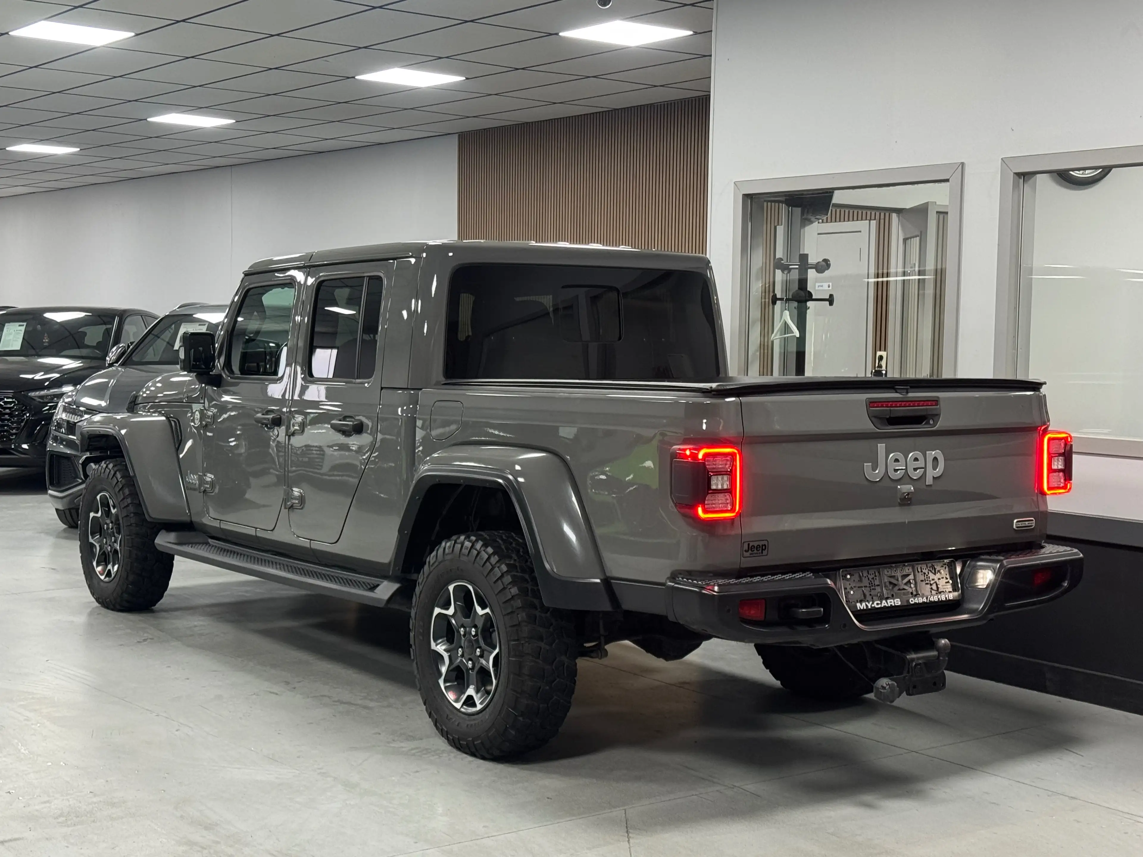 Jeep Gladiator 3.0 Tdi 4WD Overland Utilitaire 5 Places Full Opt. — photo 4
