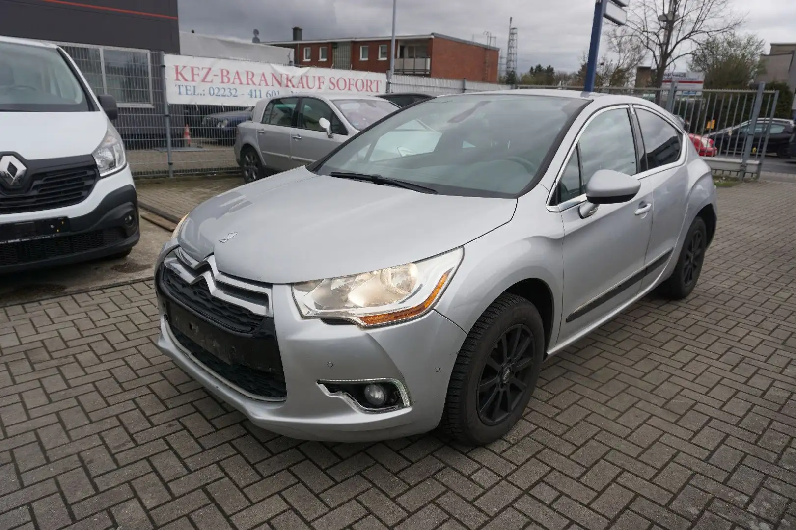 Citroen DS4 SportChic Gris - 1