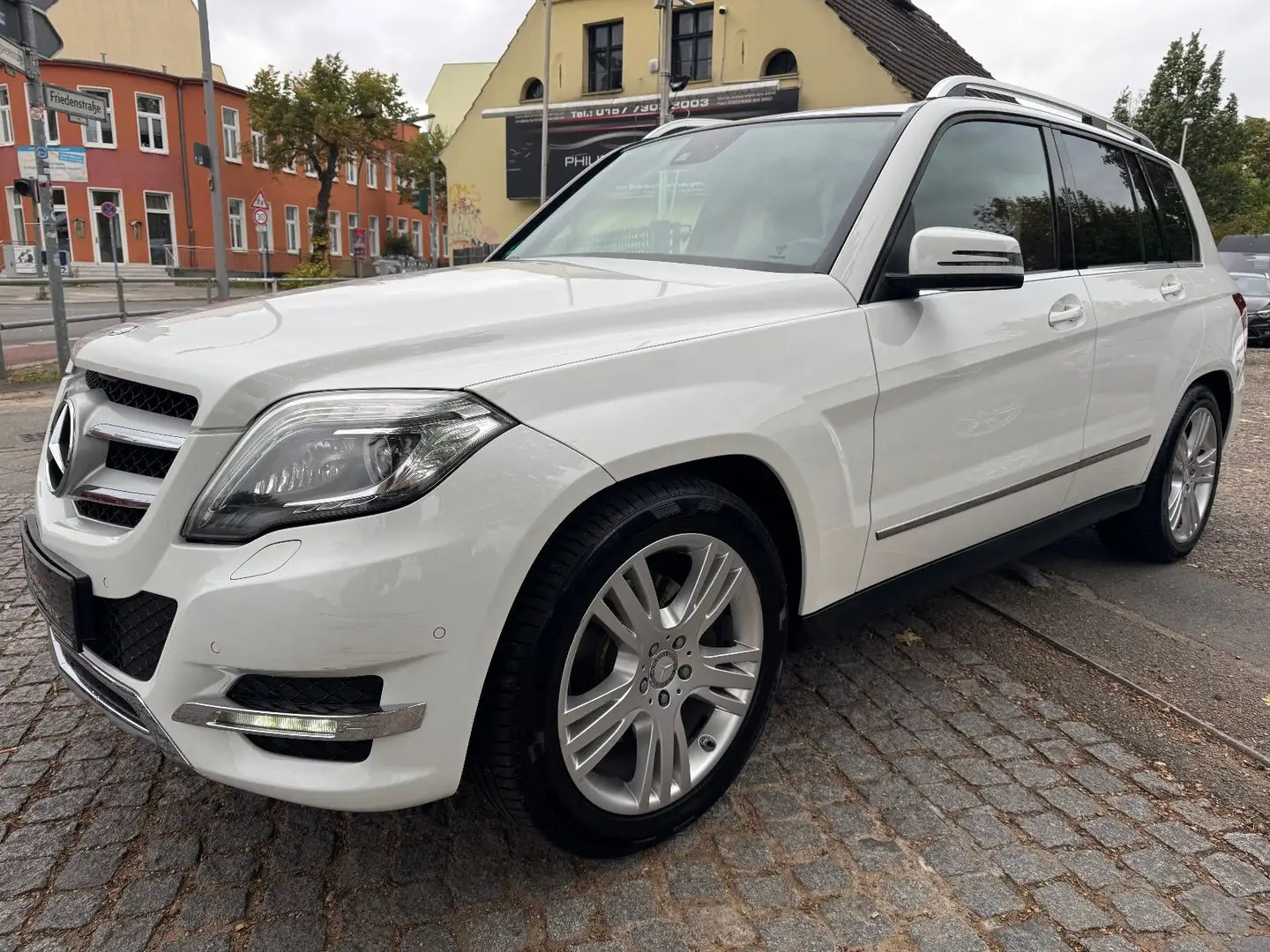 Mercedes-Benz GLK 220 CDI 4Matic*LEDER*KAMERA*2.HAND*COMAND Weiß - 1