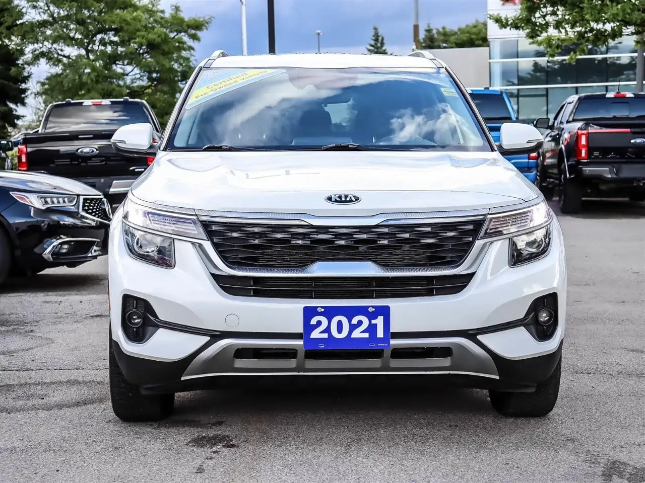 Kia Seltos снимка Kia Seltos